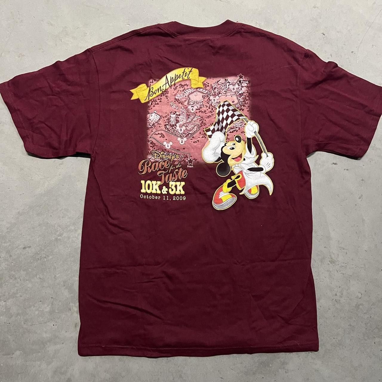 Disney Crazy Vintage Y2K/2000s Disney Race for the taste 2009 Marathon Run Tee! Size US M / EU 48-50 / 2 - 1 Thumbnail