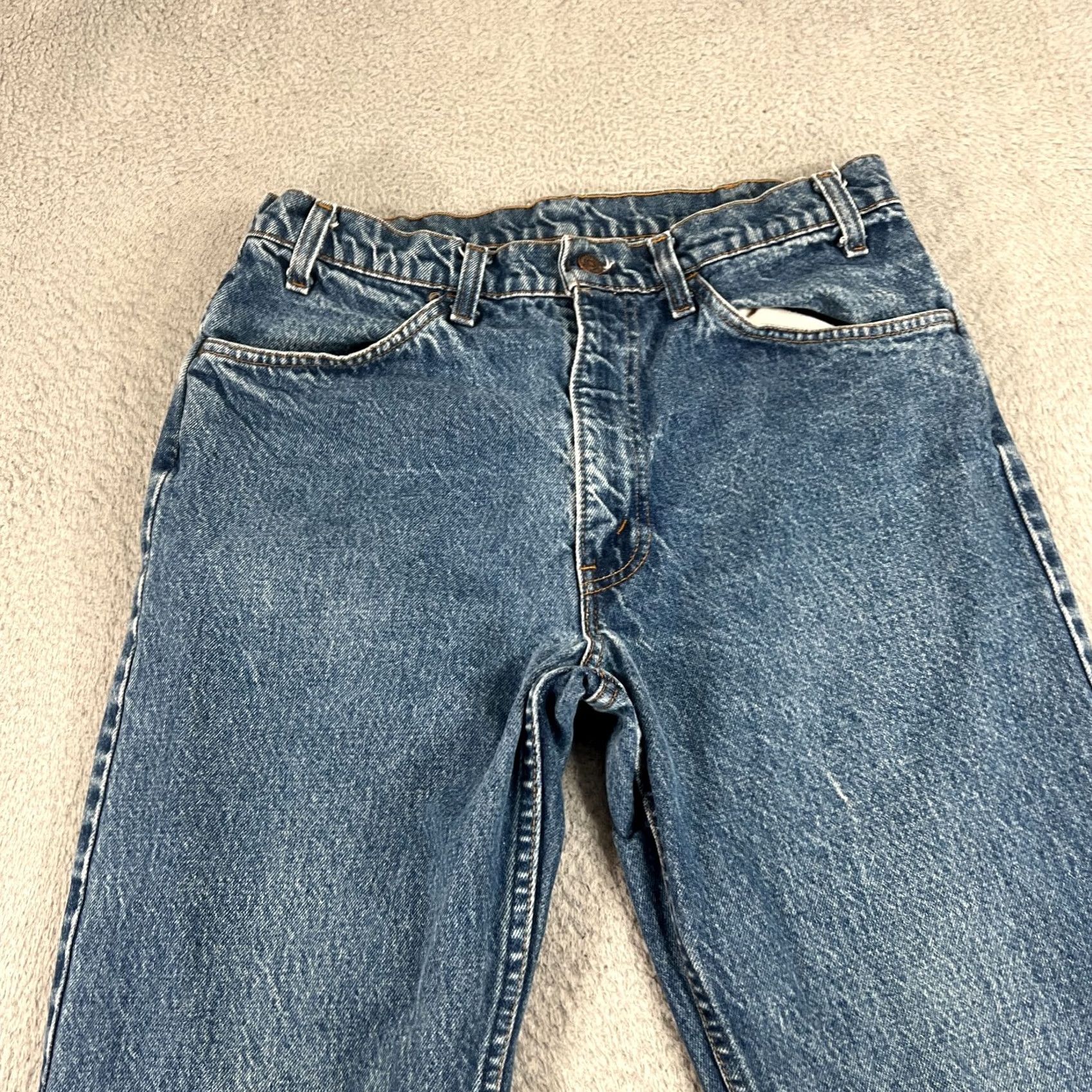 Levi's VINTAGE Levi's Jeans Men's 34x34 Blue Straight 575 80s USA Leather Orange Tab Faded Denim Cotton 5-Pocket Mens Regular Inseam 33 Stretch/Non-Stretch? Size US 33 - 3 Thumbnail