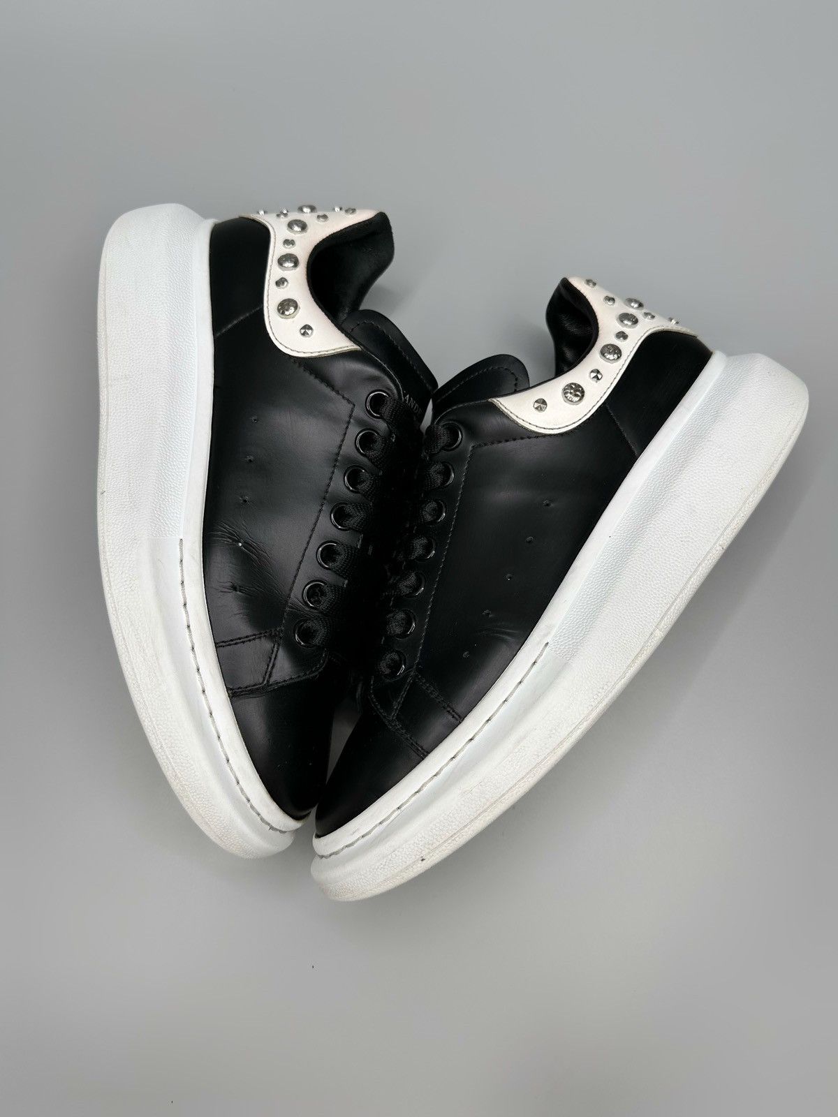 Alexander McQueen Alexander McQueen Studded Sneakers Owersized Size US 7 / EU 40 - 8 Thumbnail