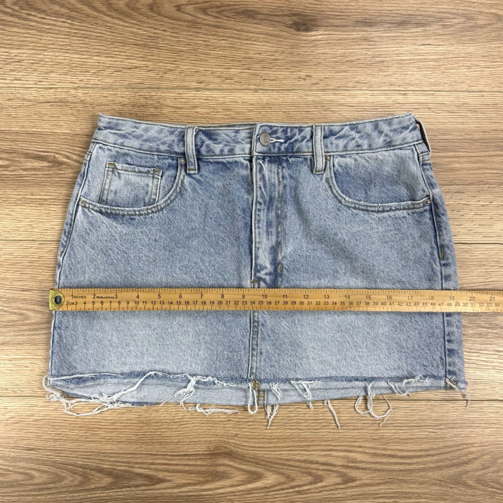Pacsun PacSun Women’s Light Wash Denim Mini Skirt Raw Frayed Hem Size 29 Blue Regular Skirt Womens 29 Size 29" - 6 Thumbnail