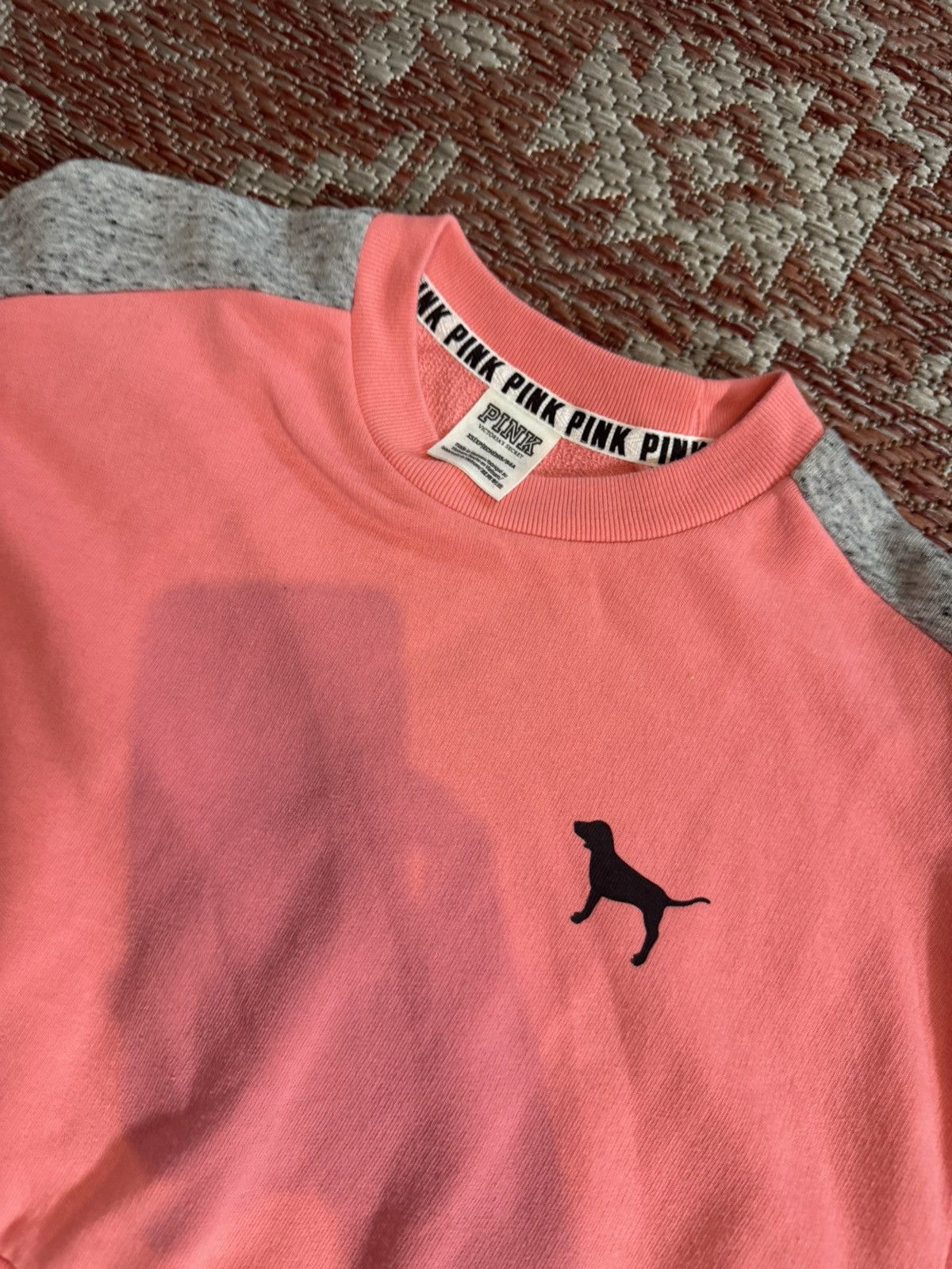 Pink Y2K VTG Victoria Secret Pink Cropped Sweater Sz XS Retro Size XS / US 0-2 / IT 36-38 - 2 Thumbnail