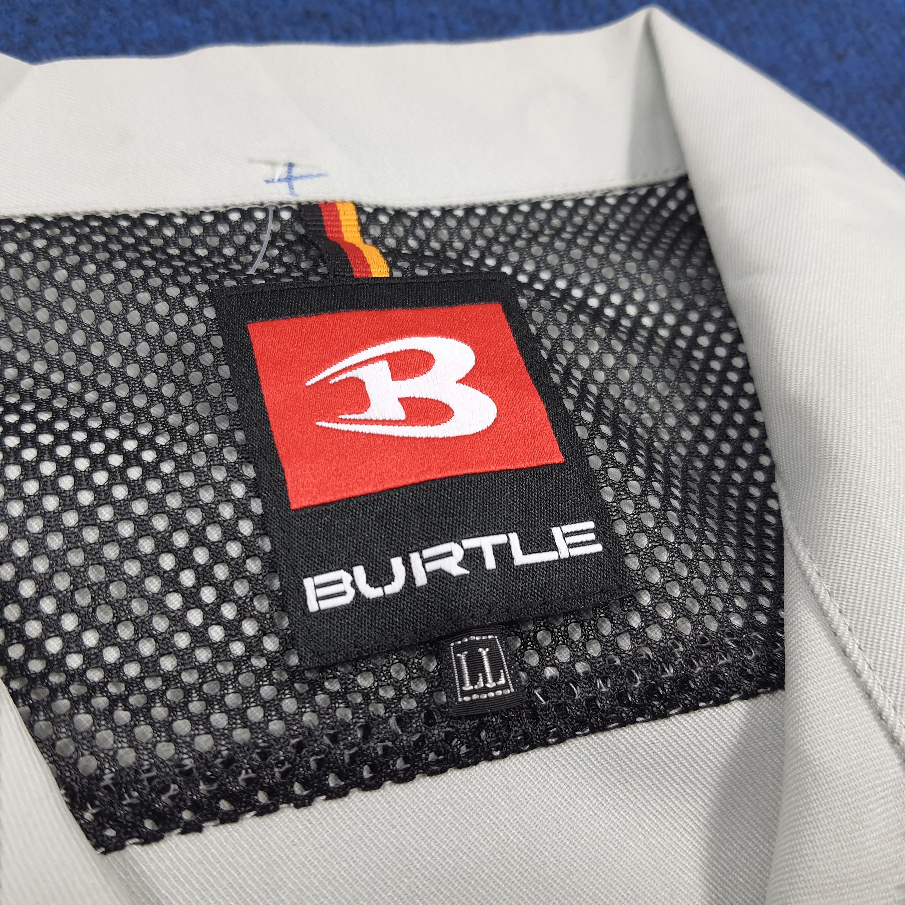 Japanese Brand Vintage TRD Toyota Motor Sports Custom Logo Jacket C304N13 Size US L / EU 52-54 / 3 - 5 Thumbnail