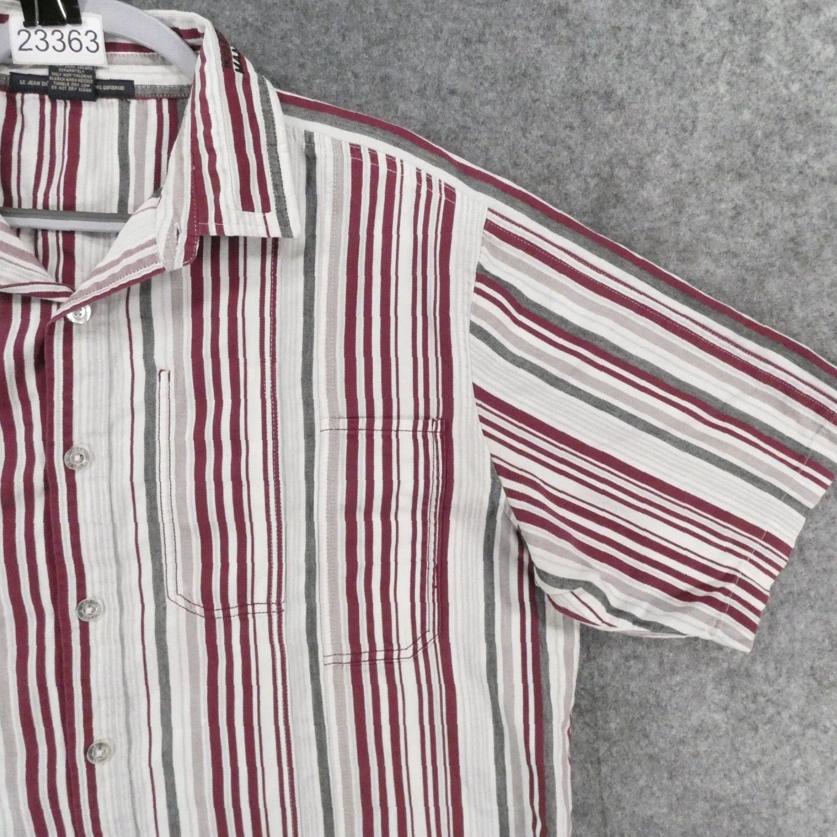 Vintage VINTAGE Marithe Francois Girbaud Shirt Men L Short Sleeve Button Up Red Gray Striped Size US L / EU 52-54 / 3 - 6 Thumbnail