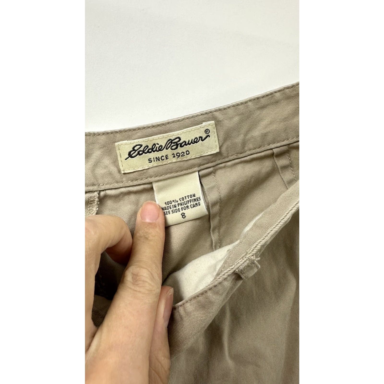 Eddie Bauer Eddie Bauer Bermuda Shorts Women’s 8 Beig e Khaki Knit Cotton Bermuda Shorts Womens Regular Size 8 Outdoor Hiking Classic Size 30" / US 8 / IT 44 - 3 Thumbnail