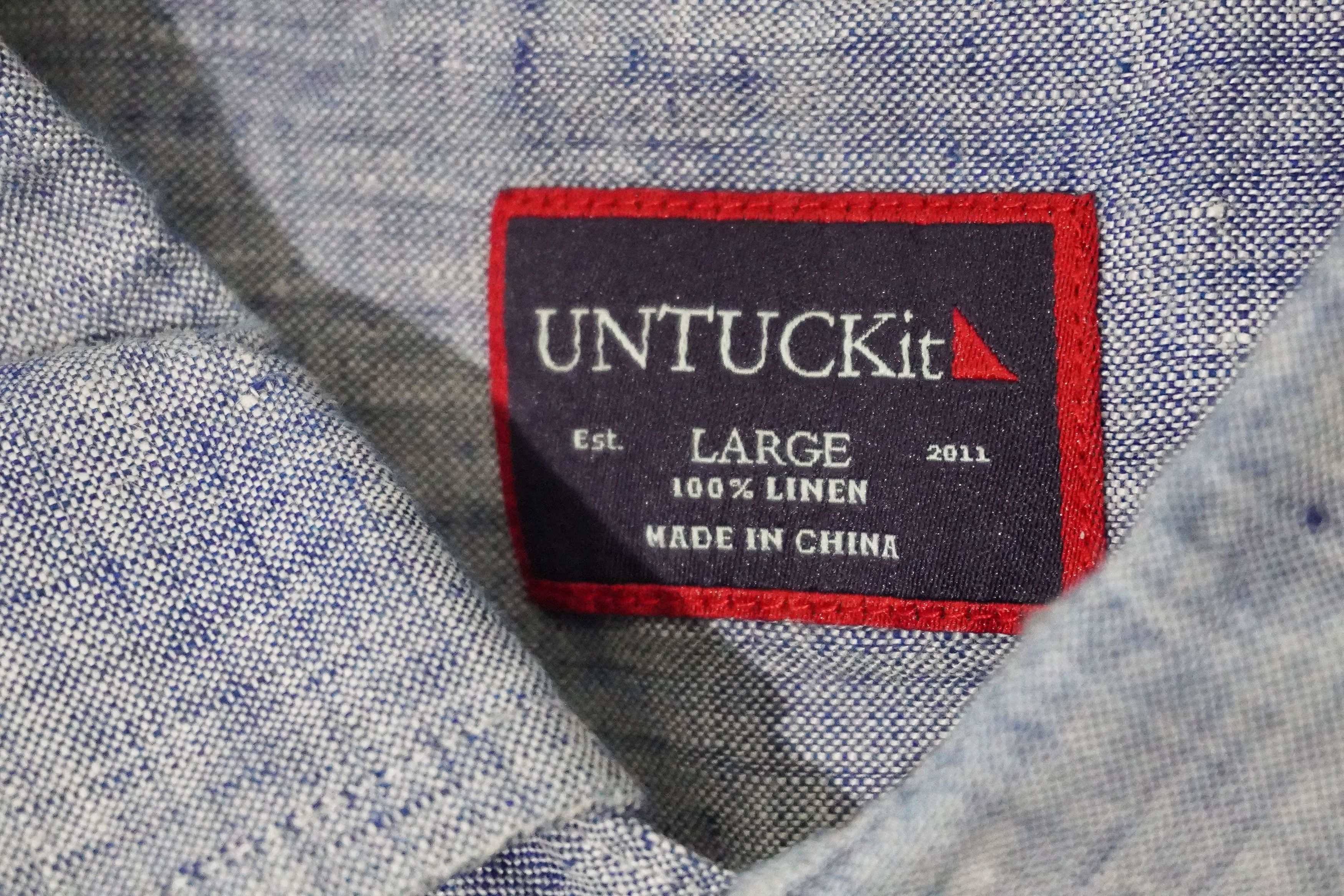 UNTUCKit UNTUCKit 100% Linen Chambray Blue Button Down Men's Large Size US L / EU 52-54 / 3 - 3 Thumbnail