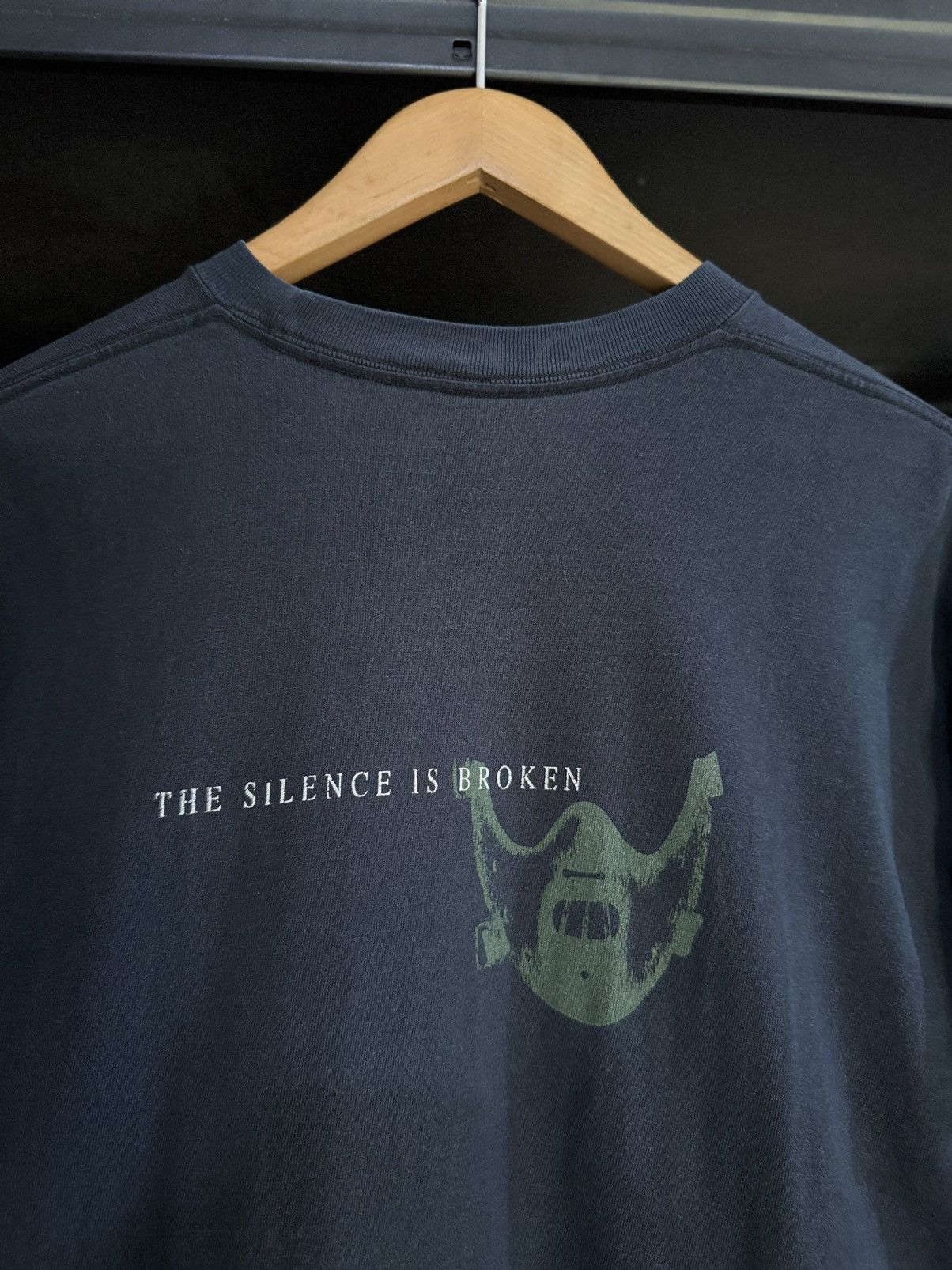 Vintage Vintage 90s Hannibal The Silence Is Broken Faded Tee Size US L / EU 52-54 / 3 - 4 Thumbnail