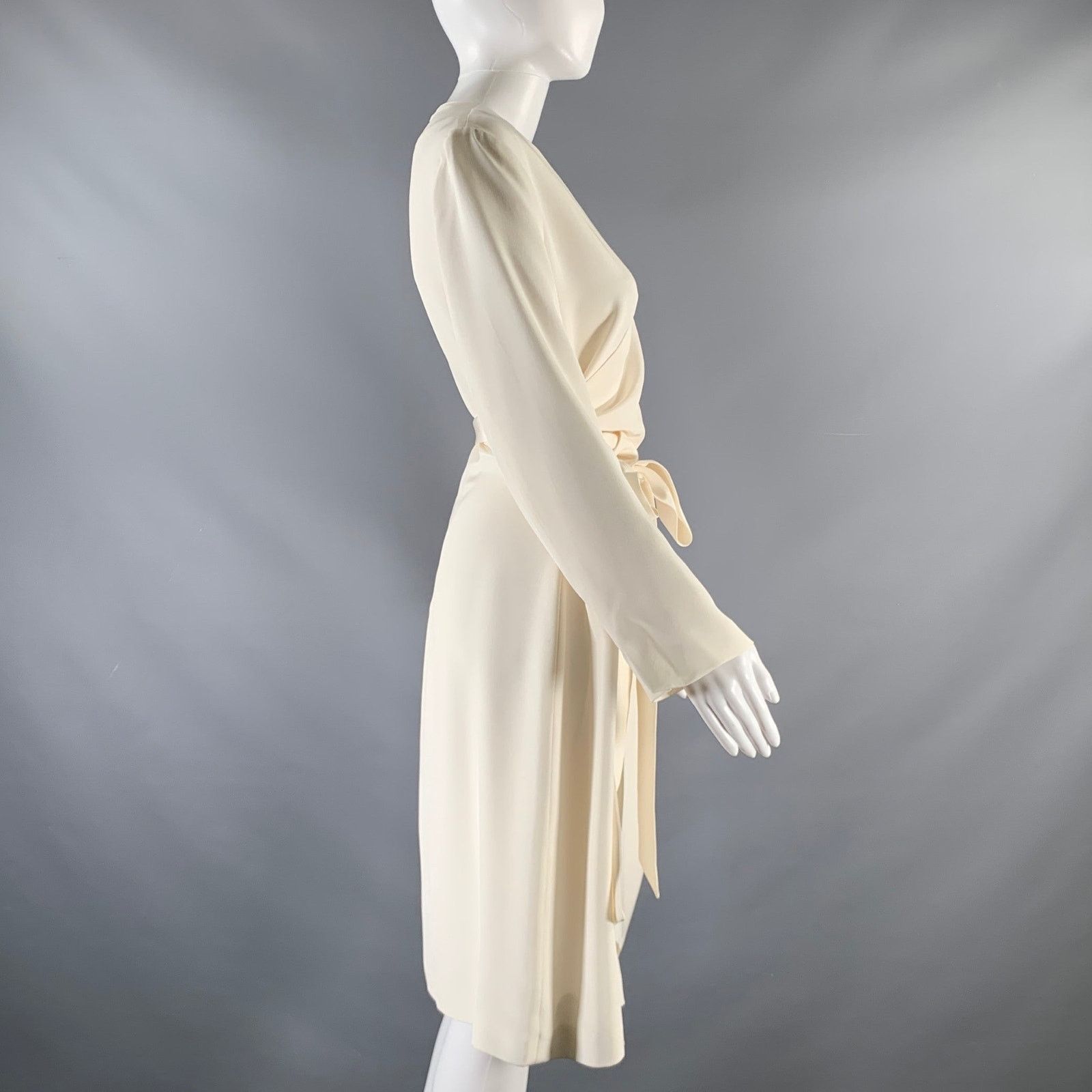 Partow PARTOW Size 10 Cream Silk Long Sleeve Dress Size L / US 10 / IT 46 - 3 Thumbnail