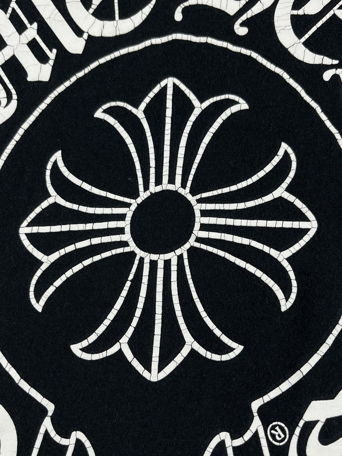 Chrome Hearts Chrome Hearts Taipei Floral Sleeve Cross Longsleeve Tshirt Size US L / EU 52-54 / 3 - 6 Thumbnail