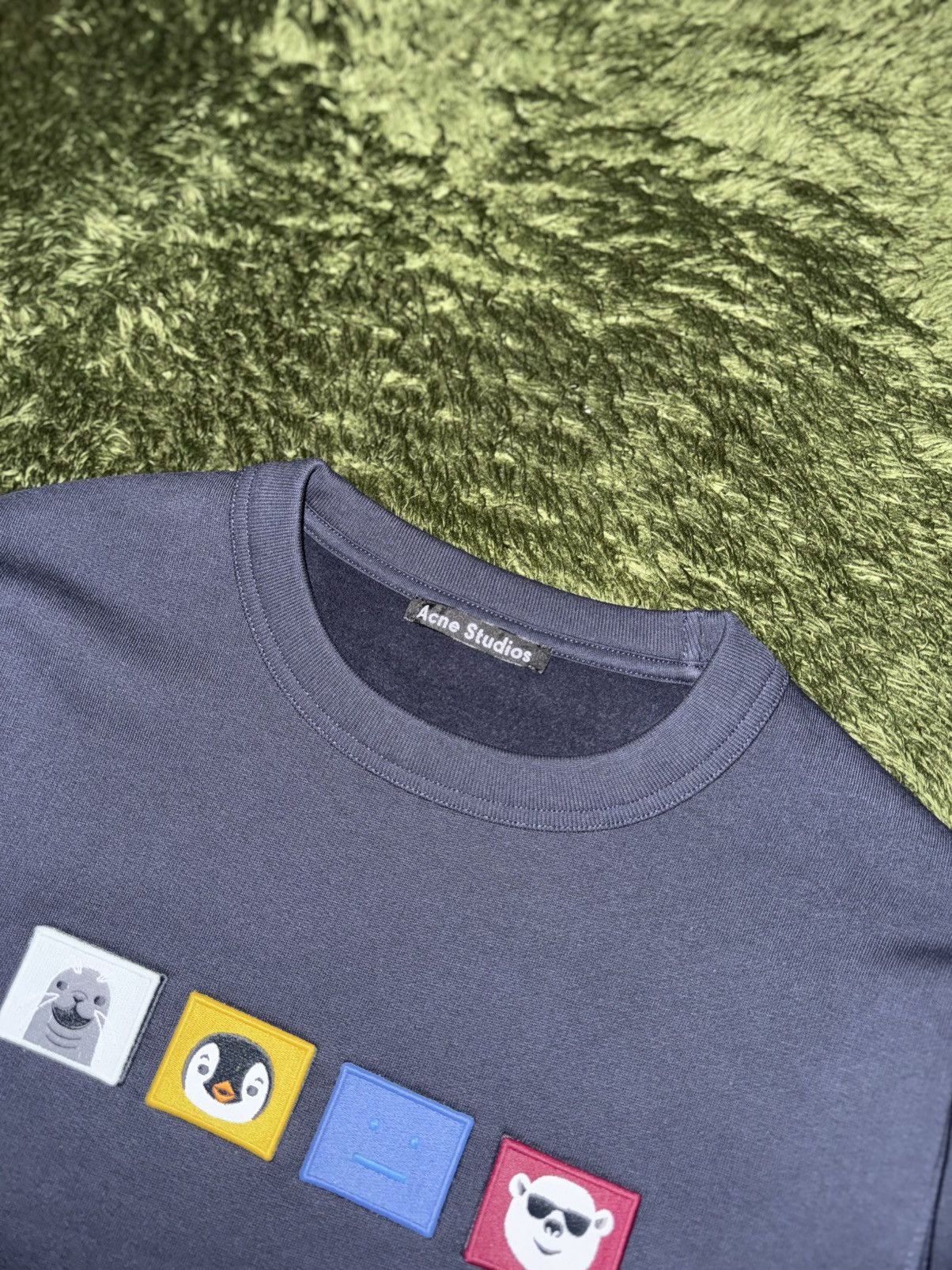 Acne Studios Acne Studios Animal Face Soft Touch Sweatshirt Navy Size US XXS / EU 40 - 3 Thumbnail