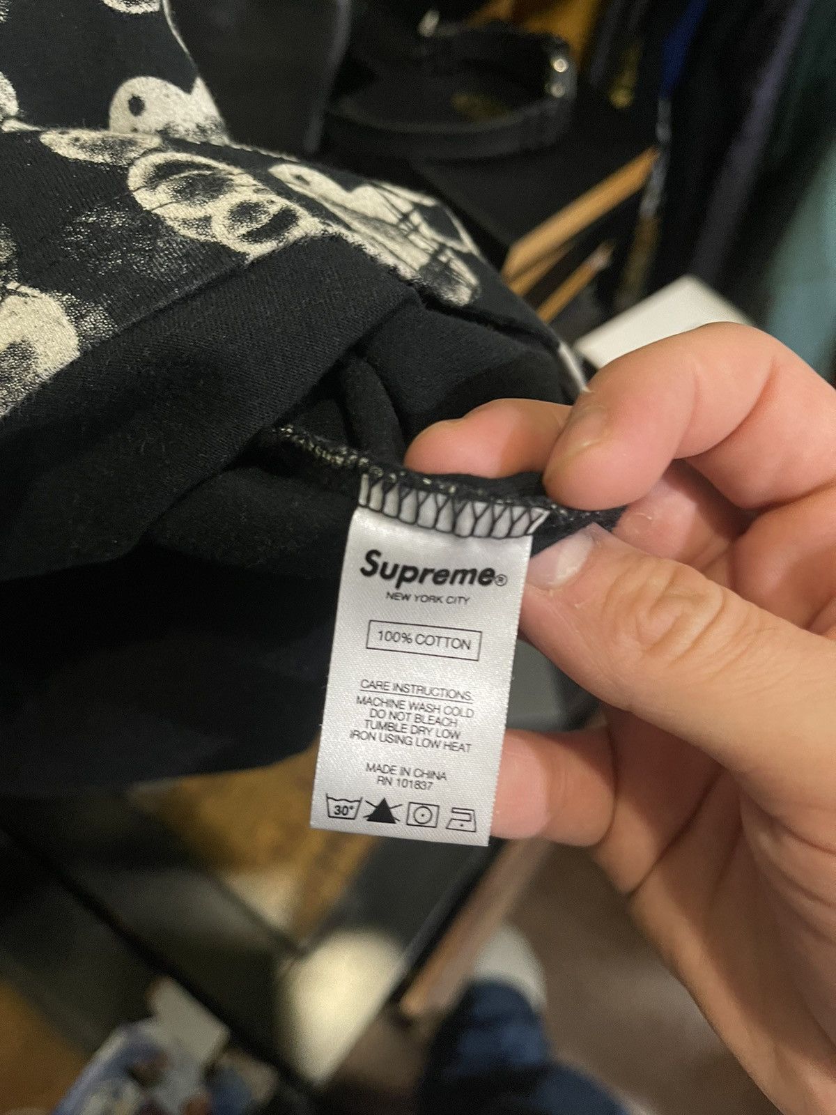 Supreme Supreme Hearts S/S Top Size US M / EU 48-50 / 2 - 4 Thumbnail