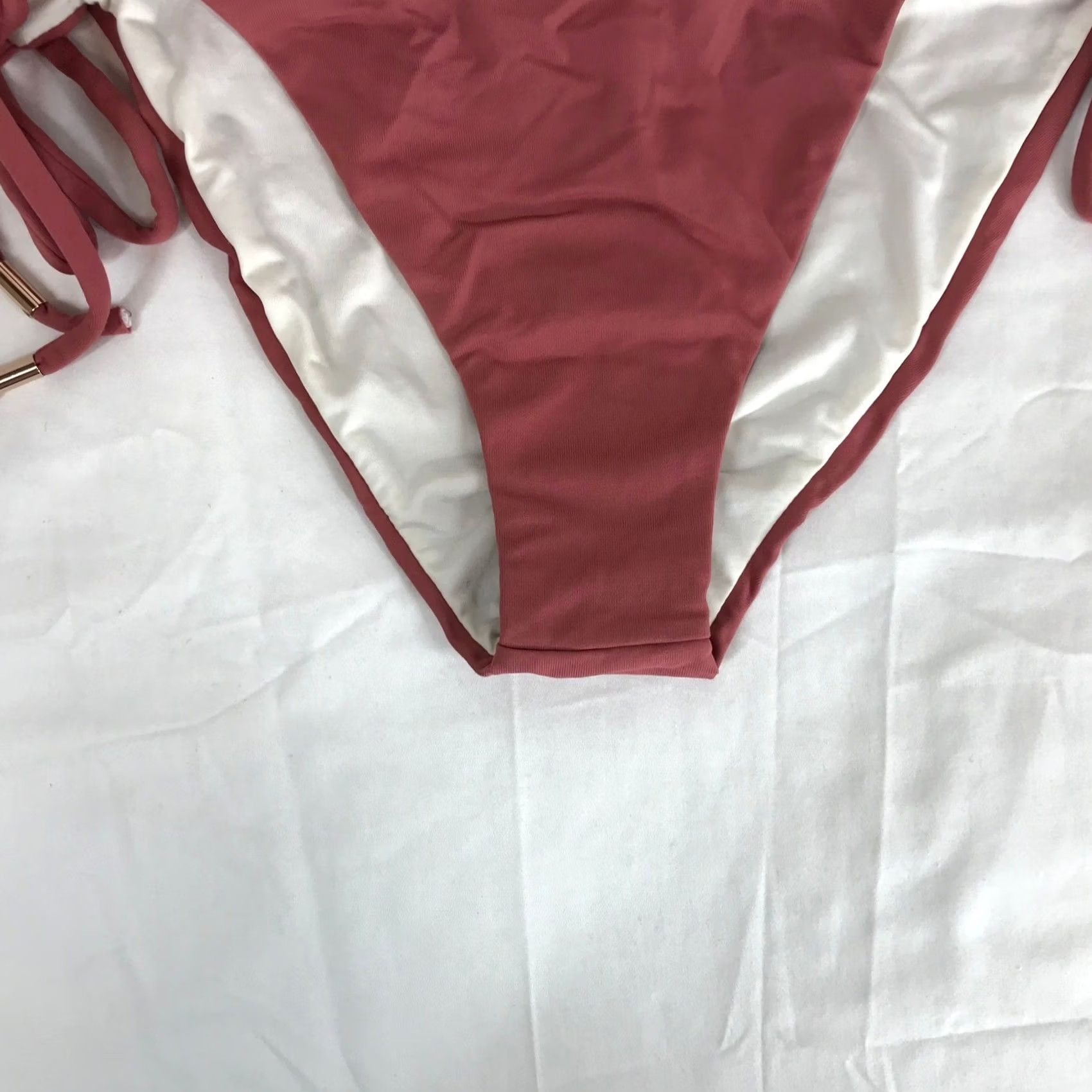 Eberjey VINTAGE: Eberjey Sadie Side Tie Bikini Bottom Canyon Rose Pink Gold Hardware M Size 32" / US 10 / IT 46 - 3 Thumbnail