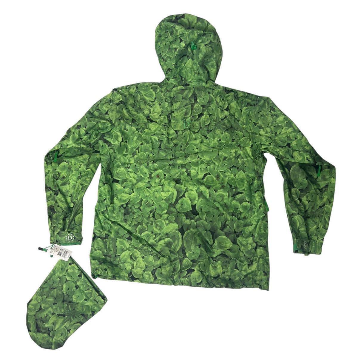 Burton iDiom 2009 Burton iDiom Fujiwara “Lily Print” Jacket NWT Sz Large Size US L / EU 52-54 / 3 - 12 Thumbnail