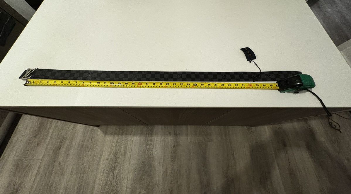 Louis Vuitton LV Initiales 40mm Reversible Belt Size 32 - 8 Thumbnail