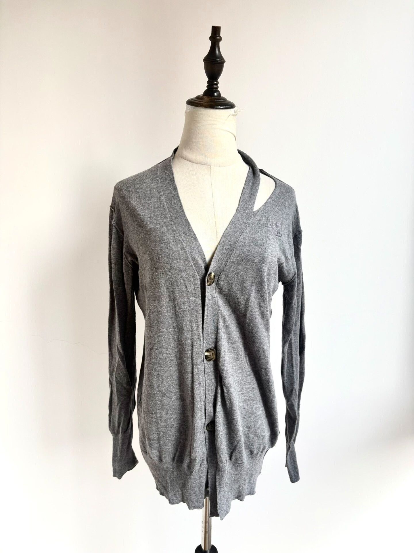 Vivienne Westwood Vivienne Westwood Gray Knit Sweater Size XS / US 0-2 / IT 36-38 - 1 Thumbnail
