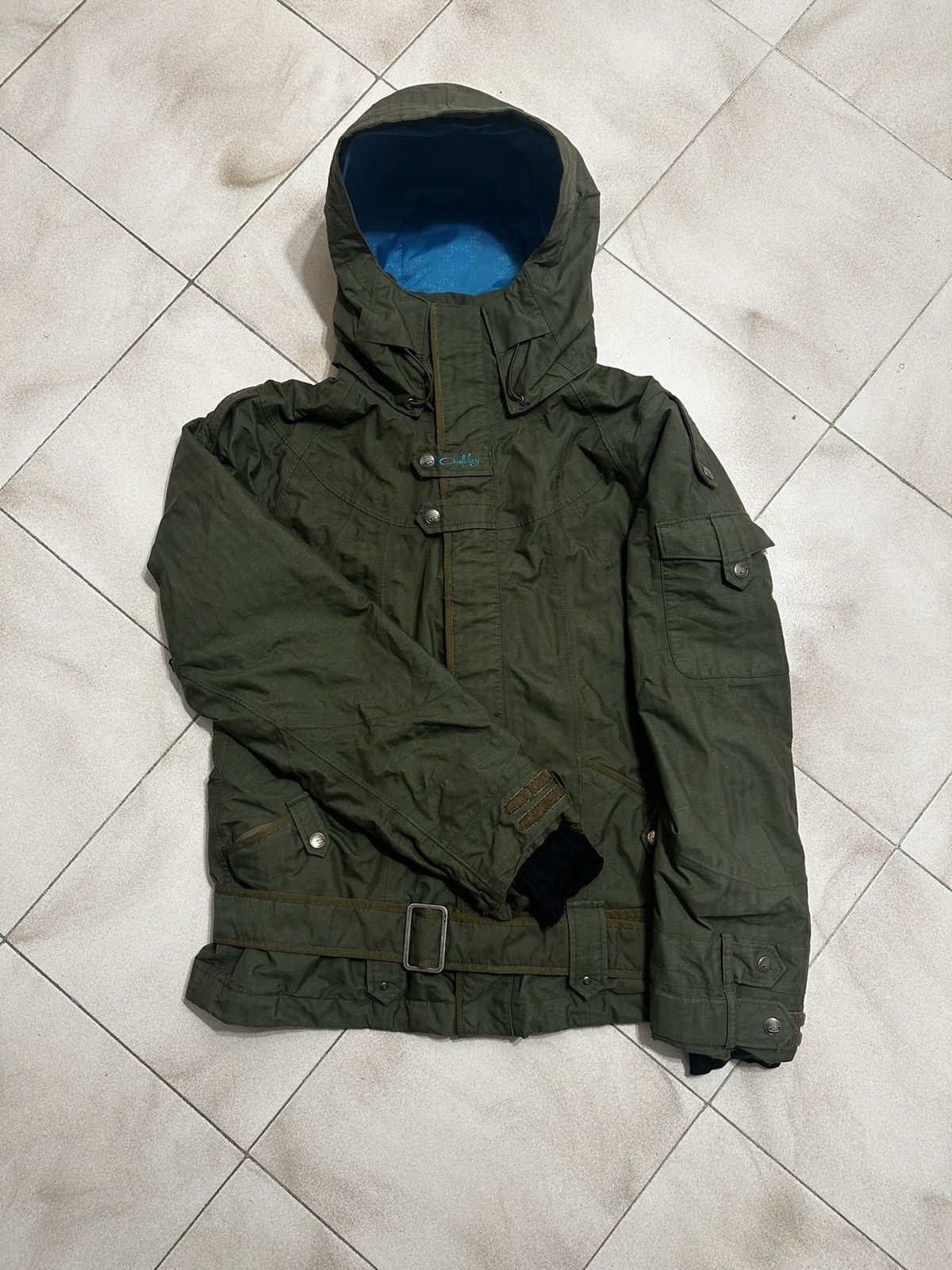 image of Vintage Ski Jacket Oakley in Green, Men's (Size Medium)