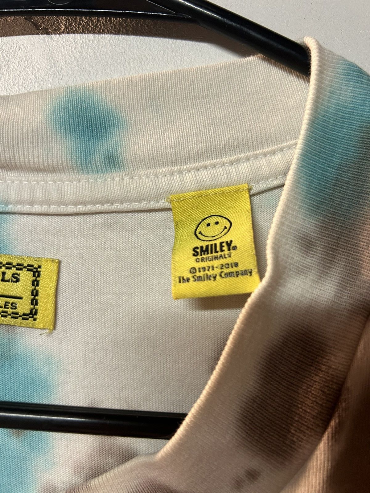 Guess × Market GUESS X Chinatown Market Smiley Tie-Dye Tee Size US L / EU 52-54 / 3 - 4 Thumbnail
