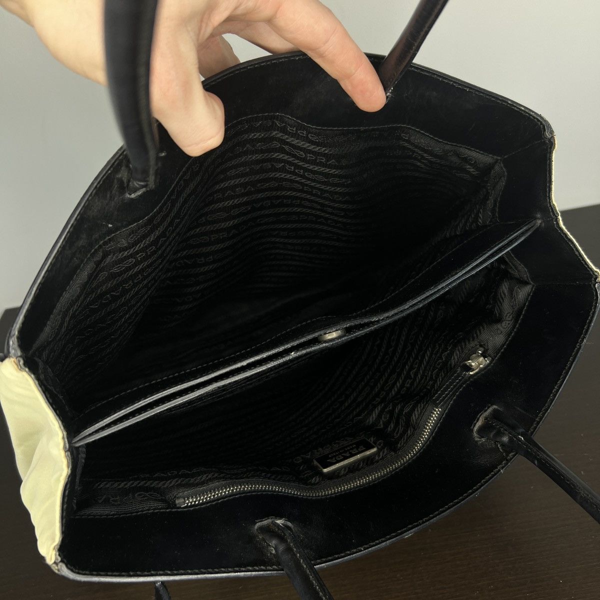 Prada Prada Re-nylon Beige Black Leather Shoulder Tote Bag Logo Size ONE SIZE - 8 Thumbnail