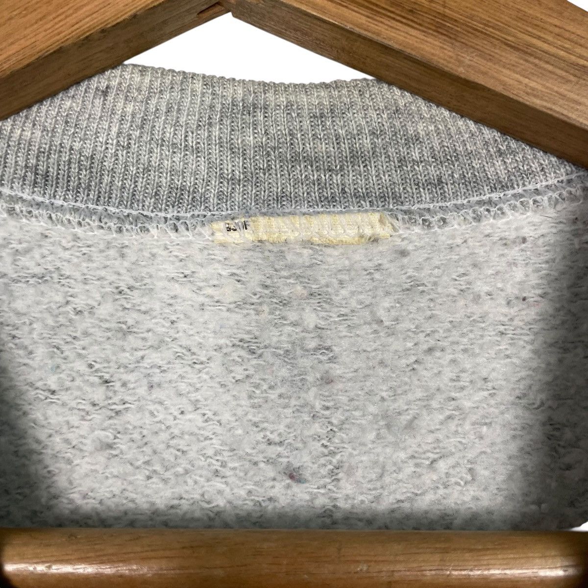 Vintage Vintage 80s University Of Yale Sweatshirt Size US S / EU 44-46 / 1 - 11 Thumbnail