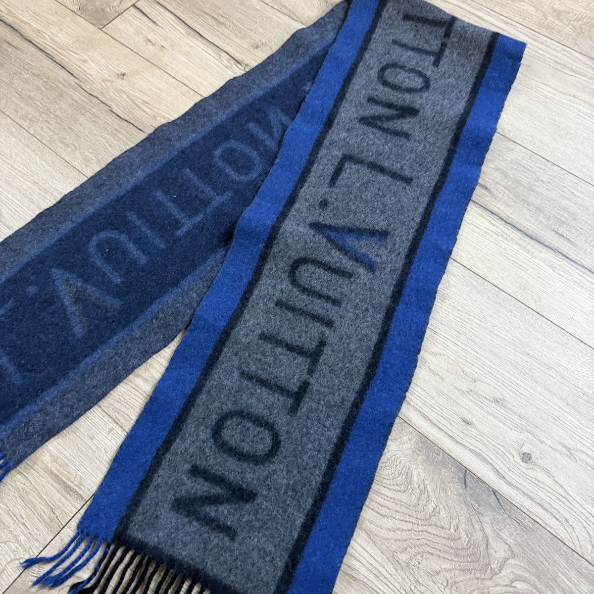 Louis Vuitton Louis Vuitton wool scarf Big Logo Size ONE SIZE - 6 Thumbnail