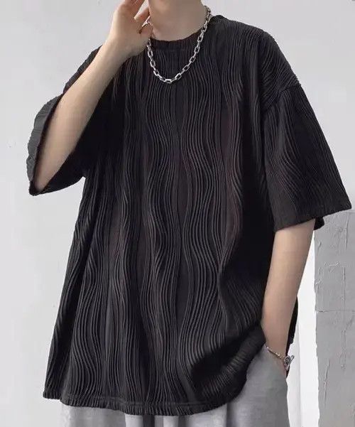 VIBE Korean Black Wave Pleated Oversized Relaxed Tee T-shirt Size US XL / EU 56 / 4 - 3 Thumbnail