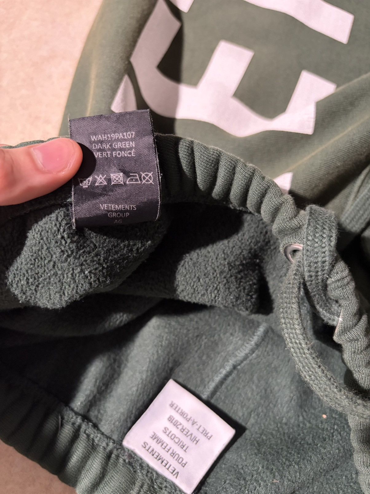 Vetements Vetements aw19 Green Logo Sweatpants Size US 29 - 5 Thumbnail