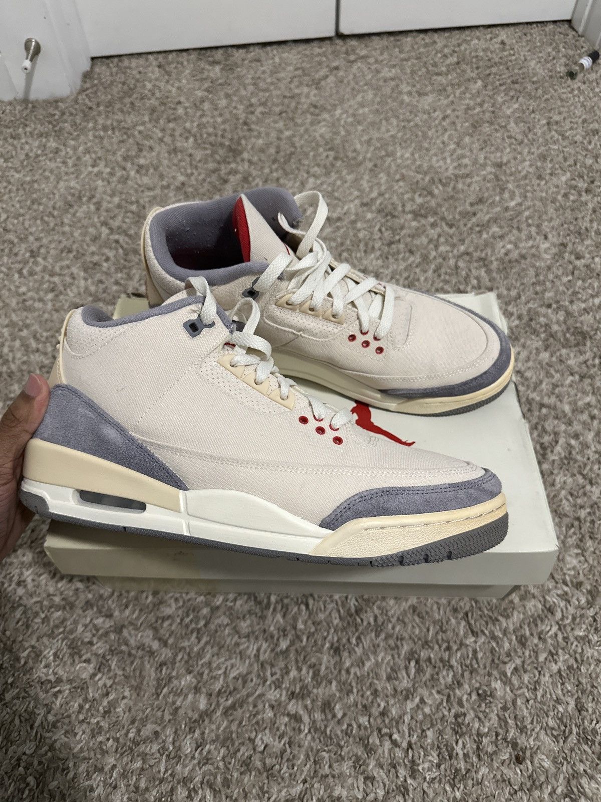 Jordan Brand Air Jordan 3 Retro SE ‘Muslin’ Size US 9.5 / EU 42-43 - 1 Thumbnail