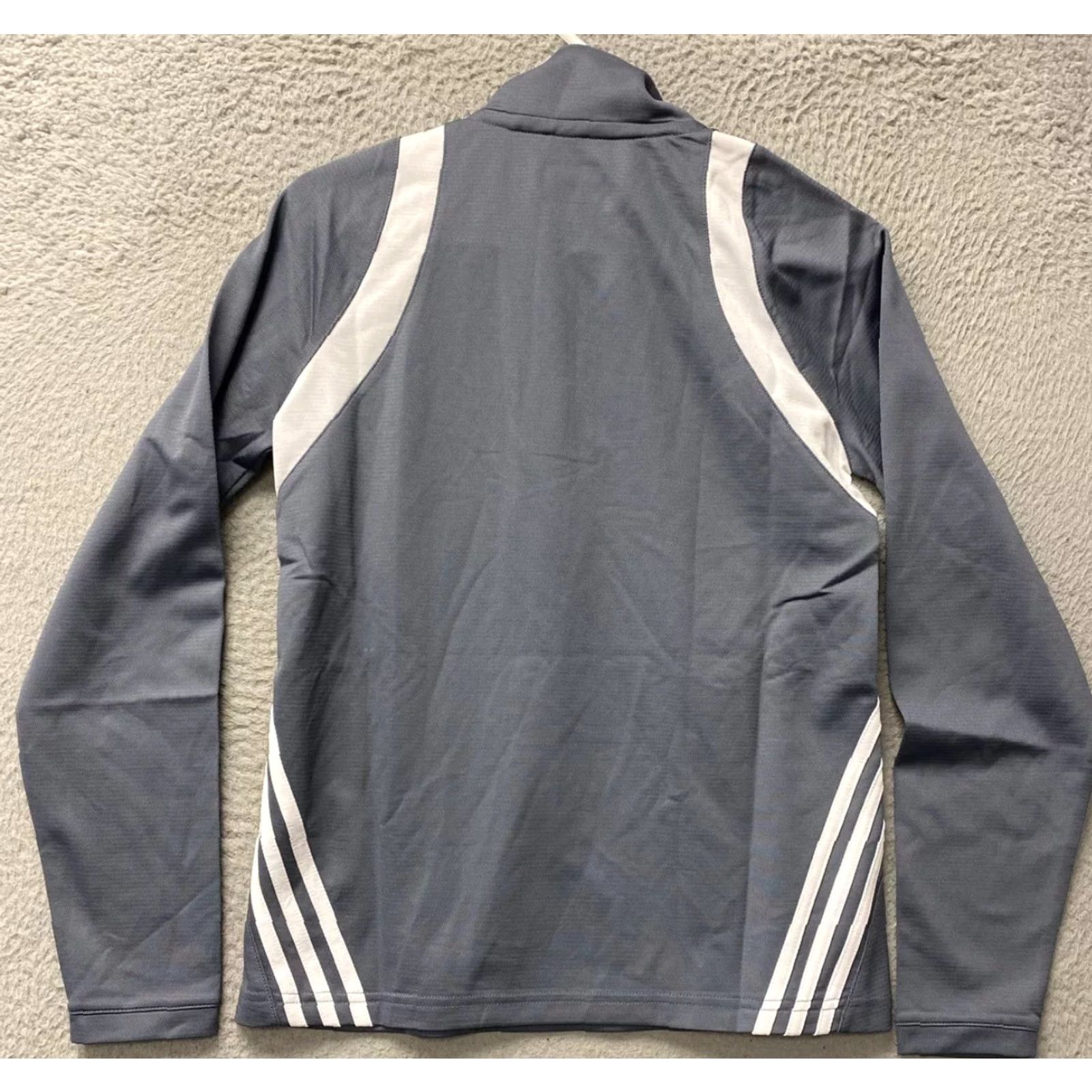 Adidas ADIDAS SWEATSHIRT 1/4 ZIP Gray Size S Adult Womens Pullover Long Sleeve Zip Pockets NWOT Size S / US 4 / IT 40 - 7 Thumbnail