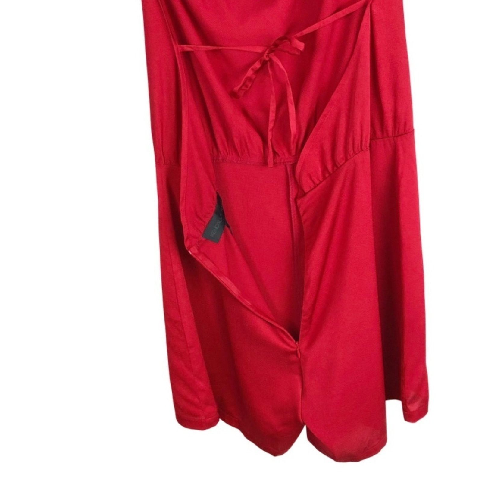 Kendall And Kylie New with Tag Women’s Kendall & Kylie Red Halter Playsuit Size 28" / US 6 / IT 42 - 13 Thumbnail