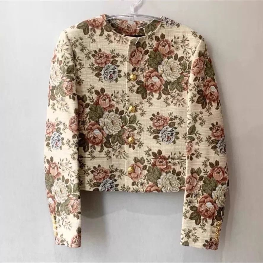 Celine Celine Floral Gold Button Tweed Jacket W36 Size XS / US 0-2 / IT 36-38 - 1 Thumbnail