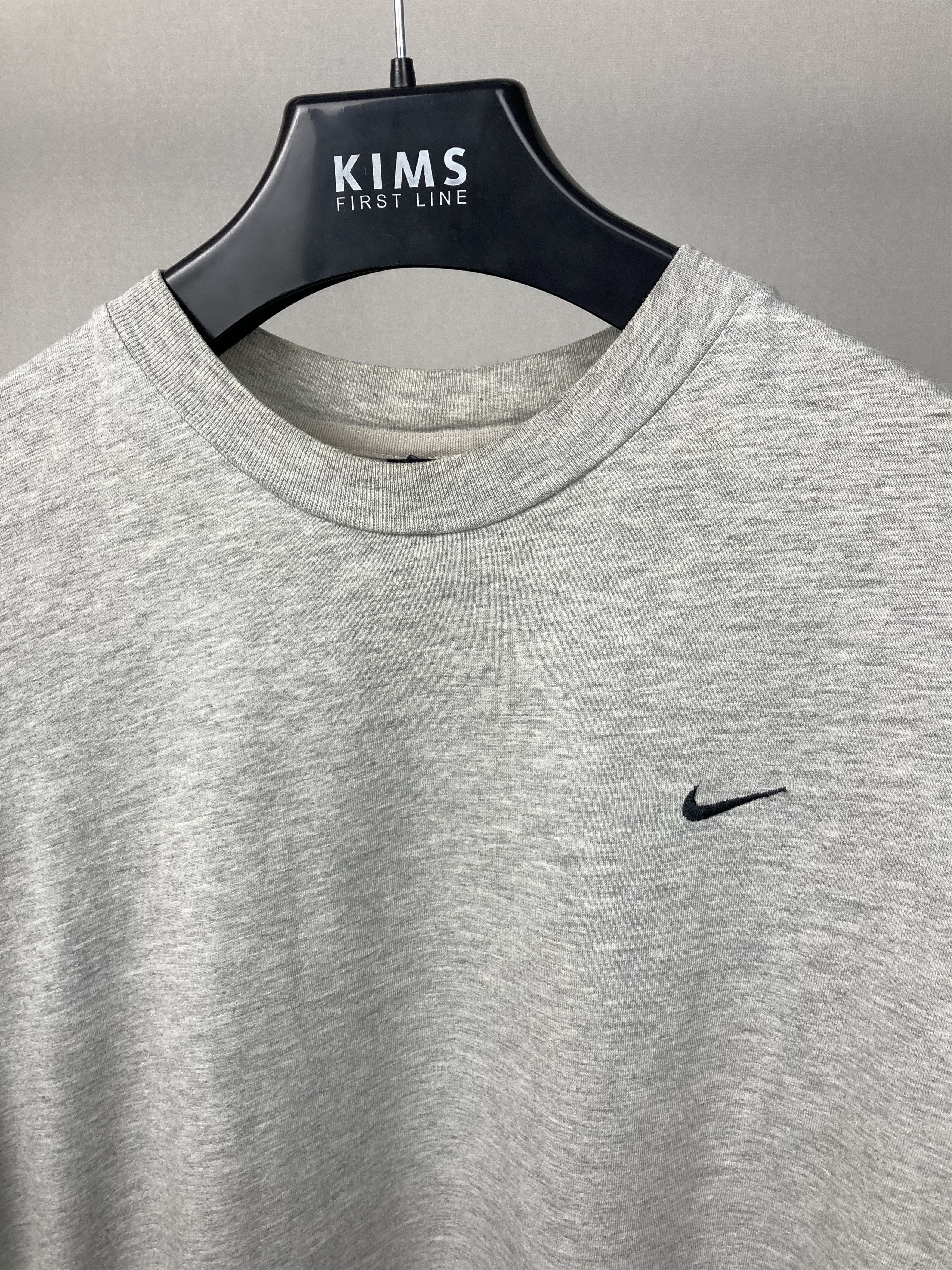 Nike VTG Nike Embroidered Swoosh Logo Gray Crewneck USA Vintage Size US S / EU 44-46 / 1 - 3 Thumbnail