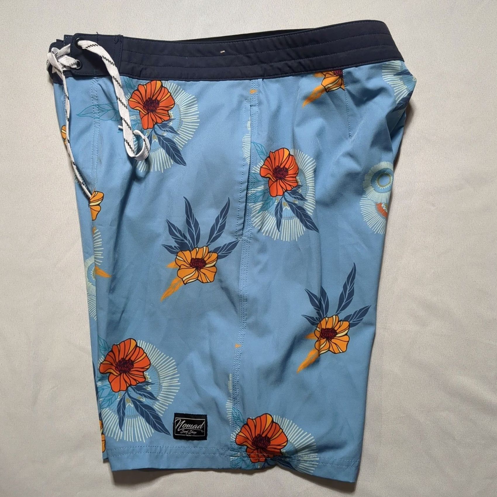 Nomad Nomad Surf Shop Mens Board Shorts Blue Floral Tropical Quick Dry Stretch 30 EUC Surfi ng Beach Trunks Size US 30 / EU 46 - 3 Thumbnail