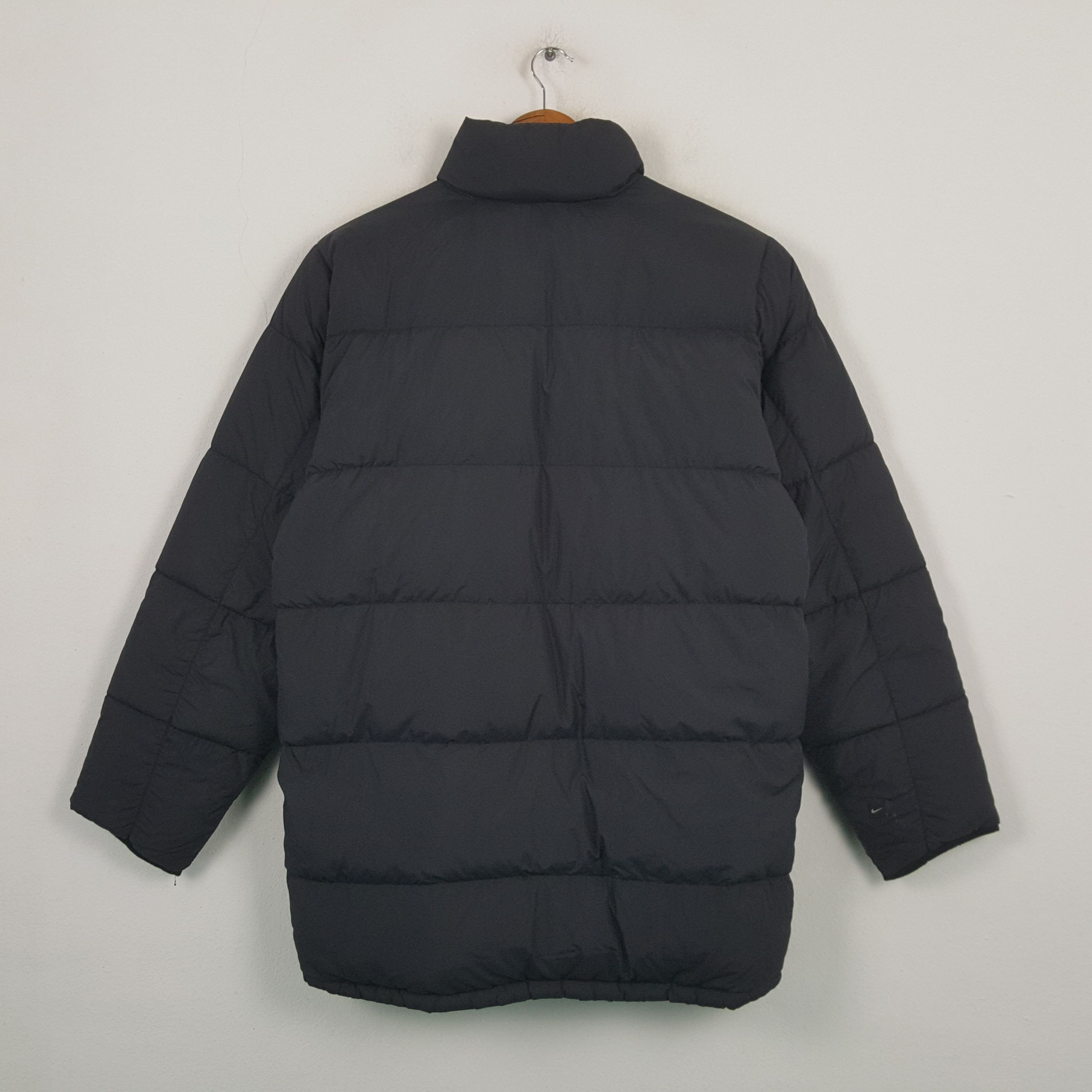 Nike Vintage Nike ACG Reversible Puffer Jacket RR17 Size US L / EU 52-54 / 3 - 3 Thumbnail