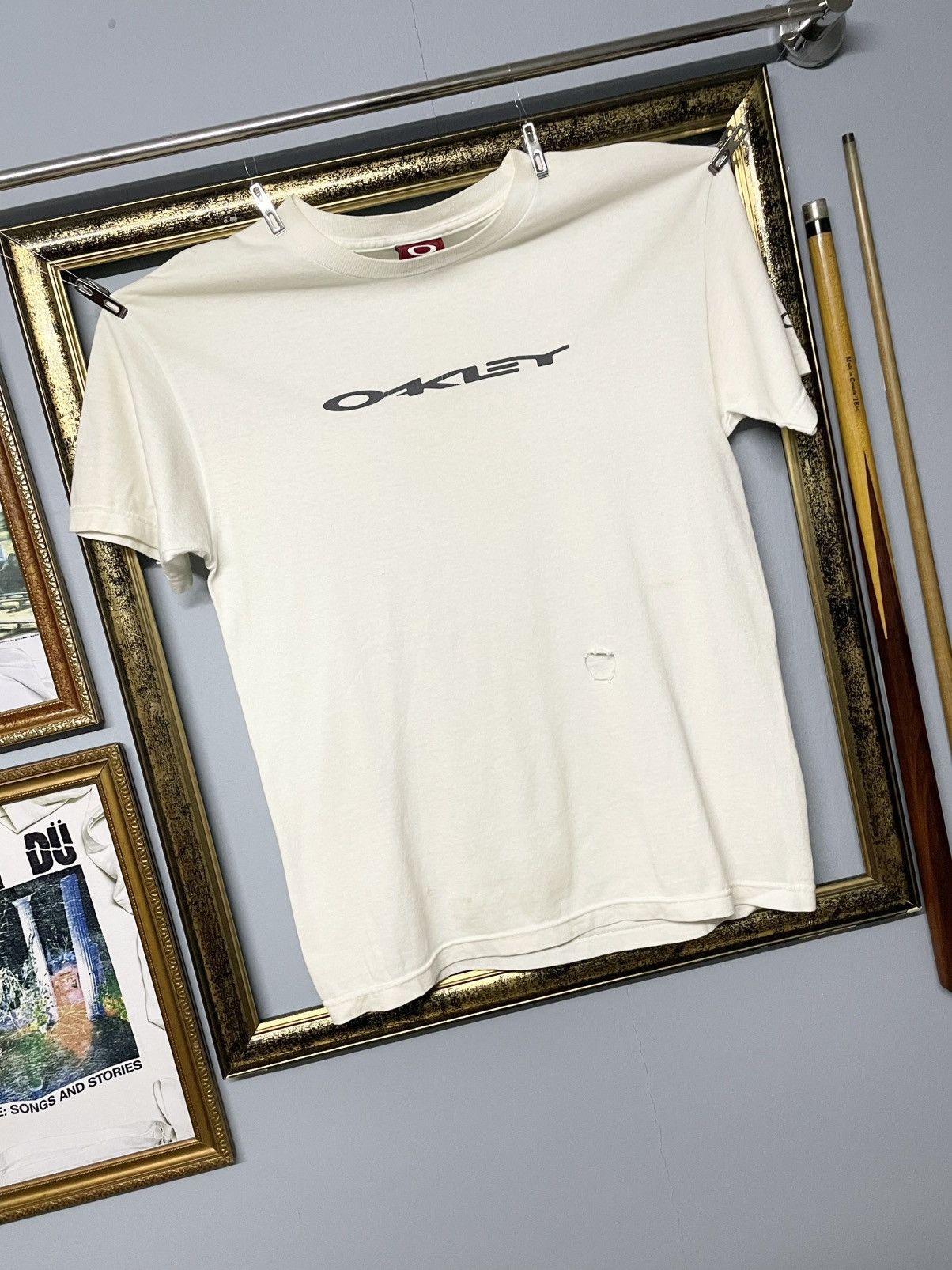 Oakley Vintage 90s Og Designer Oakley Software Distressed Tshirt Size US M / EU 48-50 / 2 - 2 Thumbnail