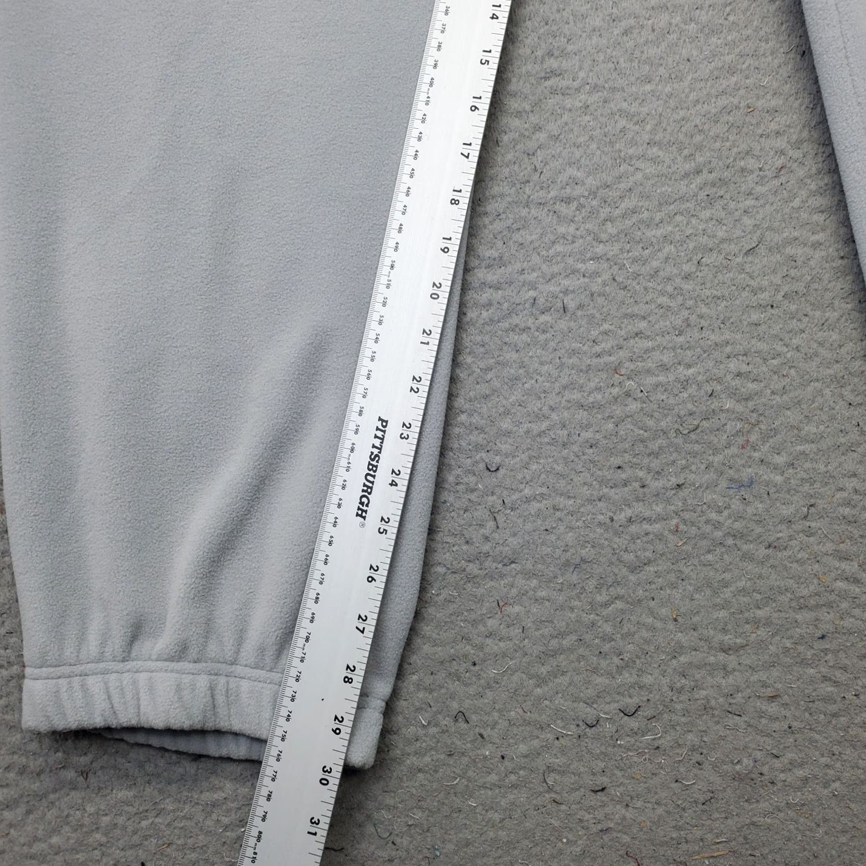 Vintage Xersion Mens Sweatpants 4XL Gray Soft Polar Fleece Loose Fit Drawstring Waist Pants Mens 4XL Gray Sweatpants Size US 39 - 4 Thumbnail