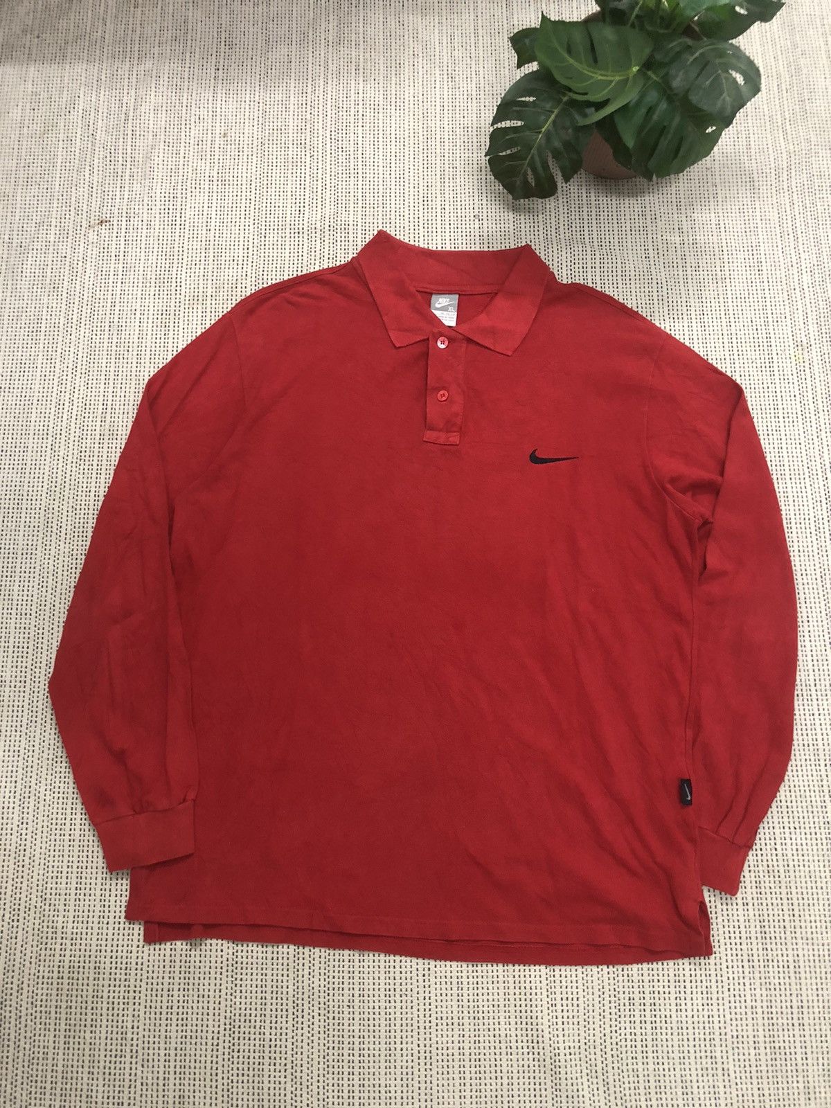 Nike × Vintage Vintage y2k Nike Swoosh red long sleeve Size US XL / EU 56 / 4 - 2 Thumbnail
