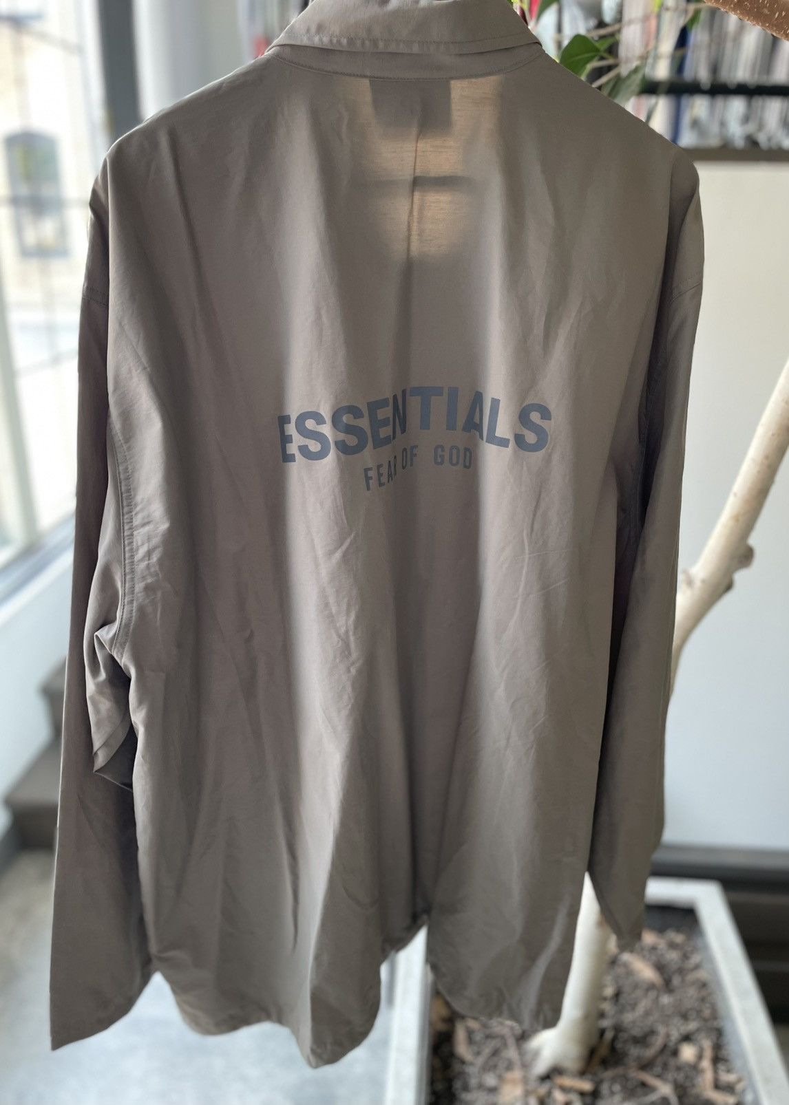Fear of God Fear of God Essentials Coach Jacket Taupe Size US XL / EU 56 / 4 - 2 Thumbnail