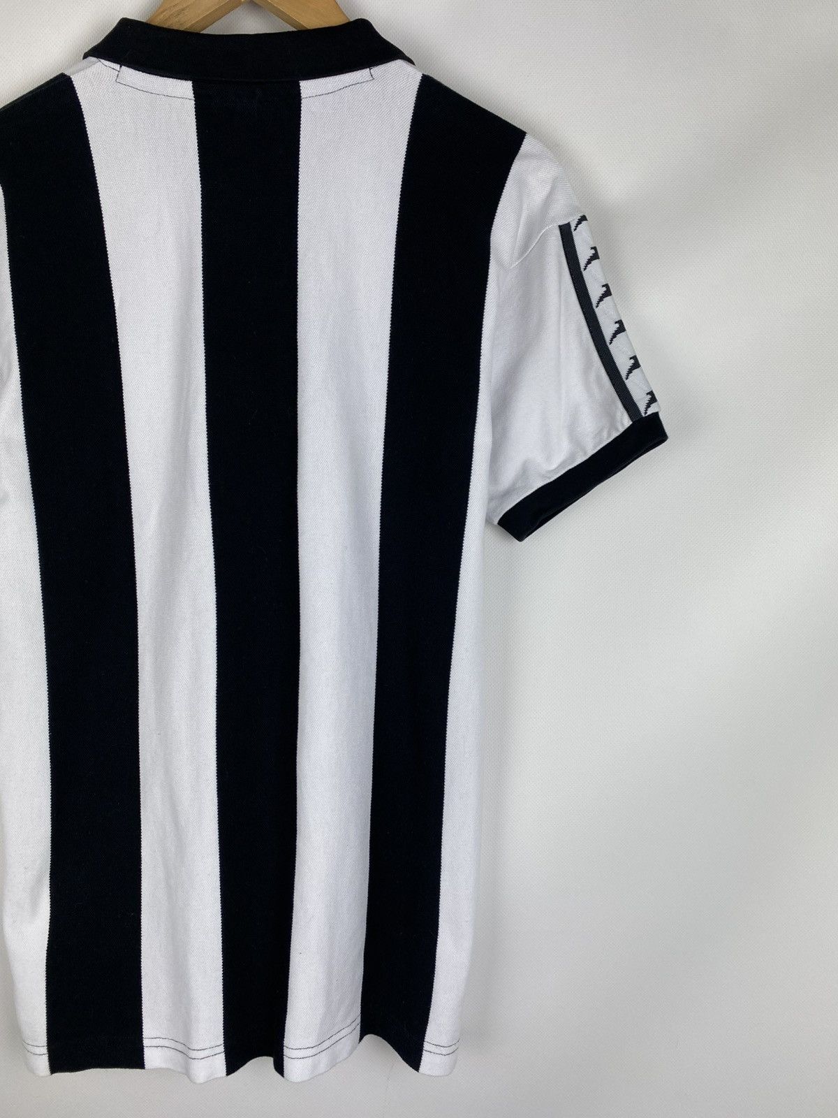 Other Bukta Newcastle United Replica Soccer Polo Shirt Jersey Size US M / EU 48-50 / 2 - 14 Thumbnail