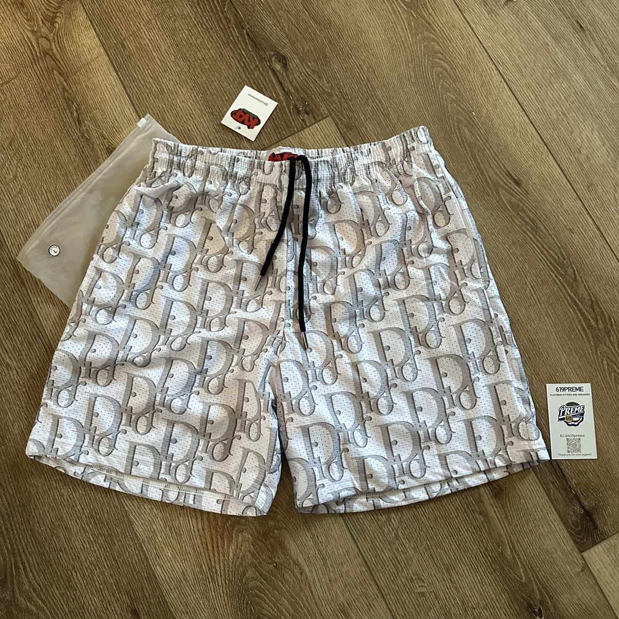 Other Basket ball shorts Size US 33 - 1 Thumbnail