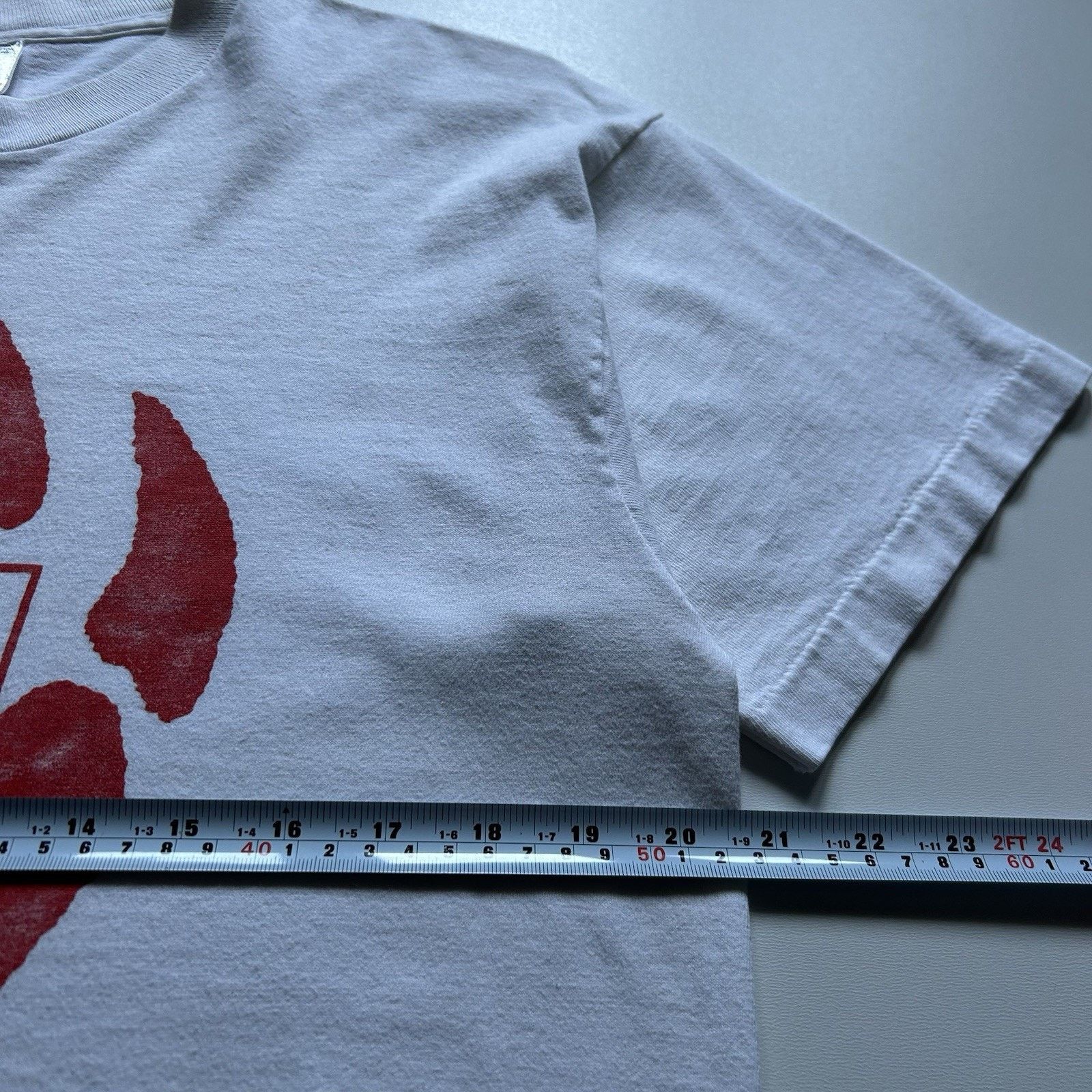 NCAA Vintage Wisconsin Badgers Rose Bowl T-Shirt Large 90s NCAA Size US L / EU 52-54 / 3 - 5 Thumbnail