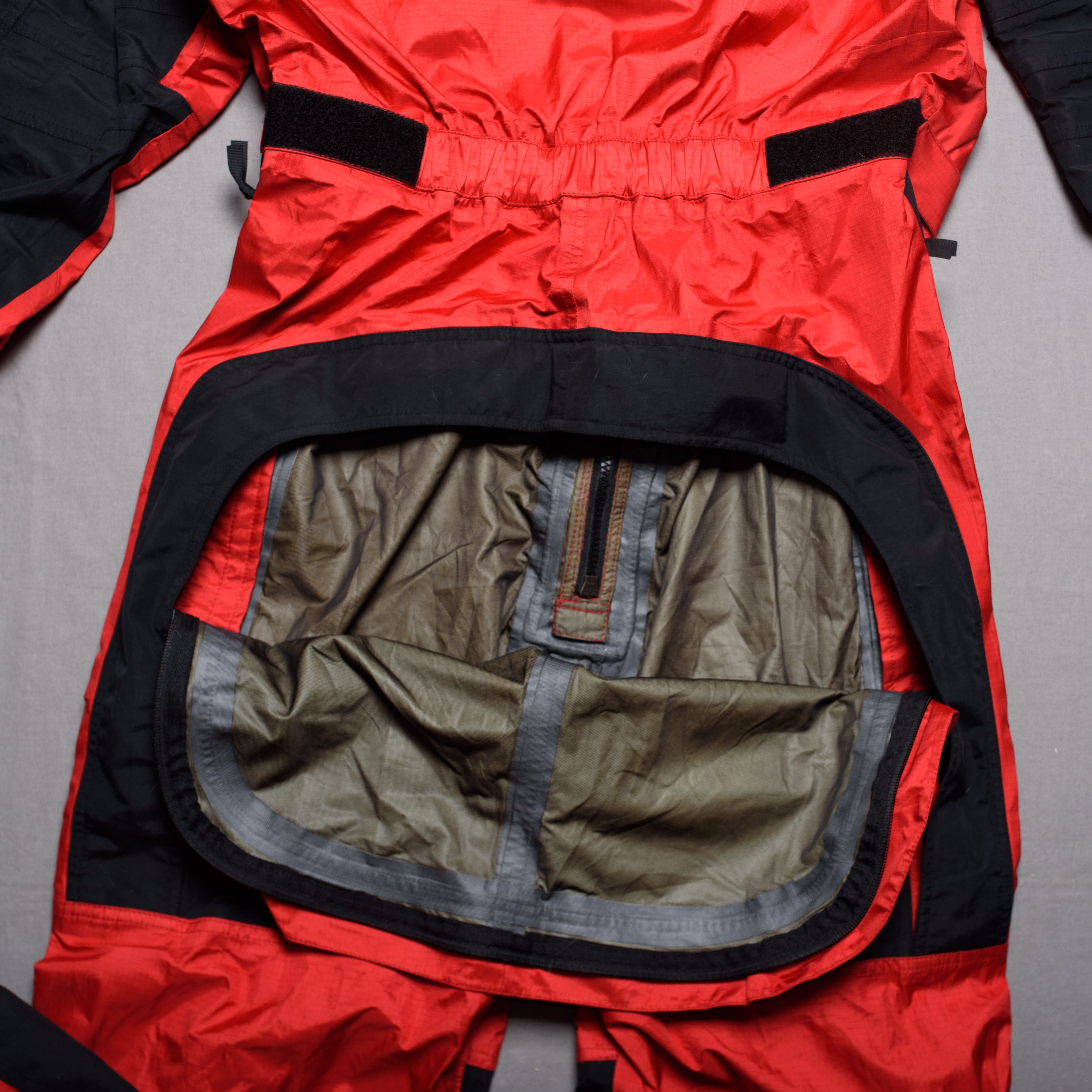 Goretex × The North Face × Vintage Vintage The North Face Gore-Tex Ski Suit Size US 32 / EU 48 - 14 Thumbnail