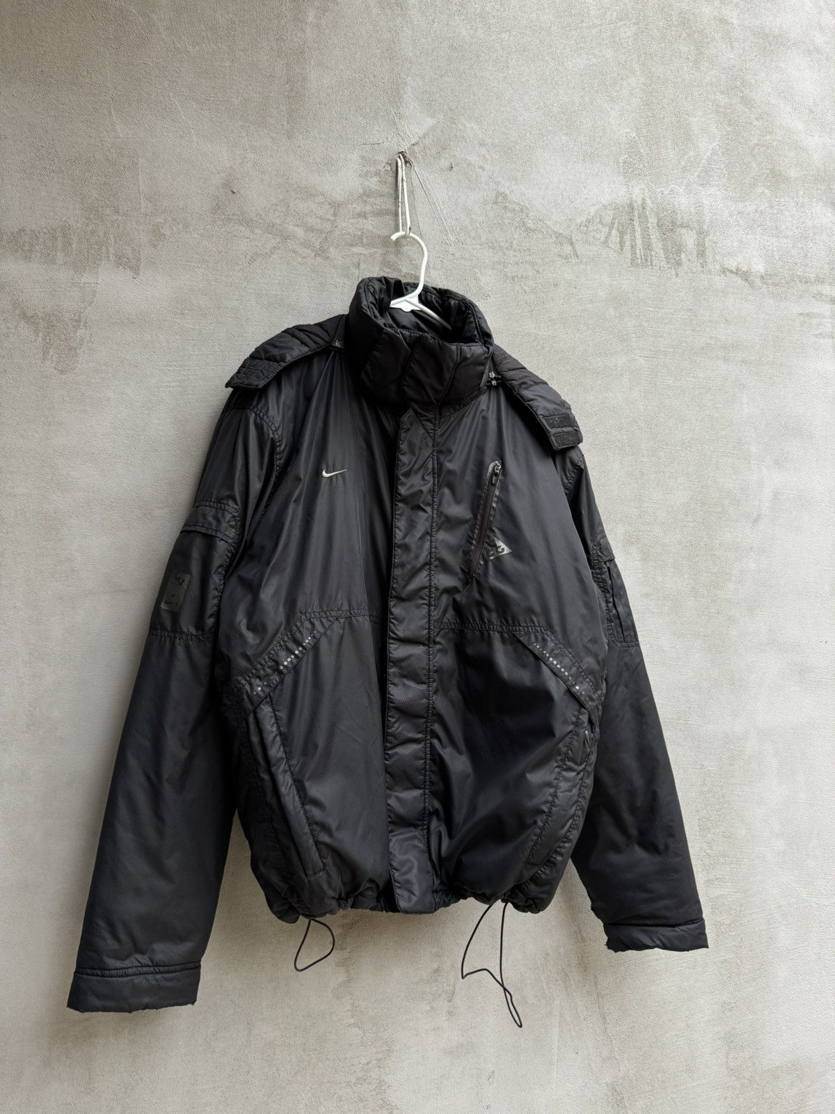 Nike Vintage Nike ACG Puffer Jacket Hooded 00’s Dry Tech Size US XXL / EU 58 / 5 - 3 Thumbnail