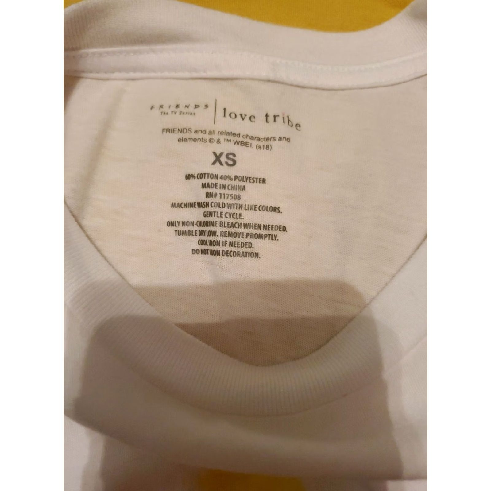 Vintage Friends Shirt XS Adult Men Milkshakes TV Logo White Crew Neck Short Sleeve T-Shirt Size US XS / EU 42 / 0 - 2 Thumbnail