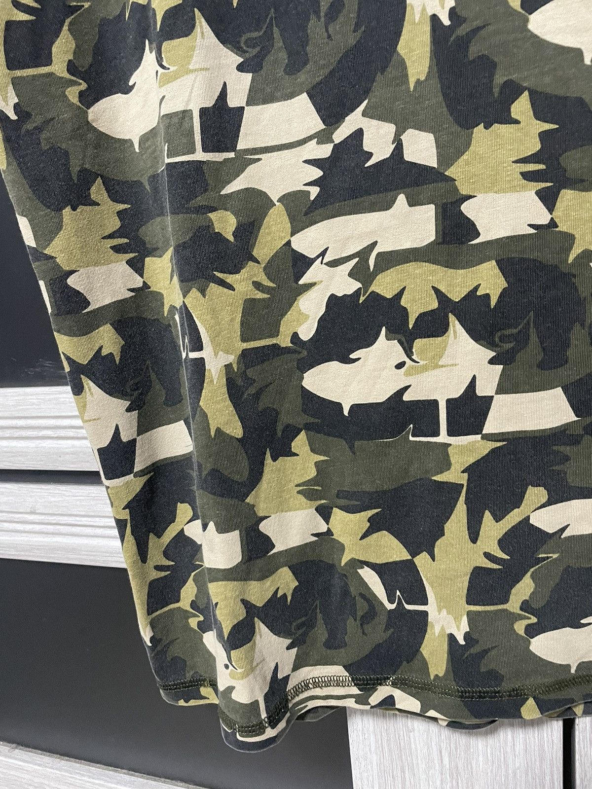 Ecko Unltd. Ecko Unltd. Y2K Camo Rhino Logo Vintage Streetwear Tee L Size US L / EU 52-54 / 3 - 9 Thumbnail