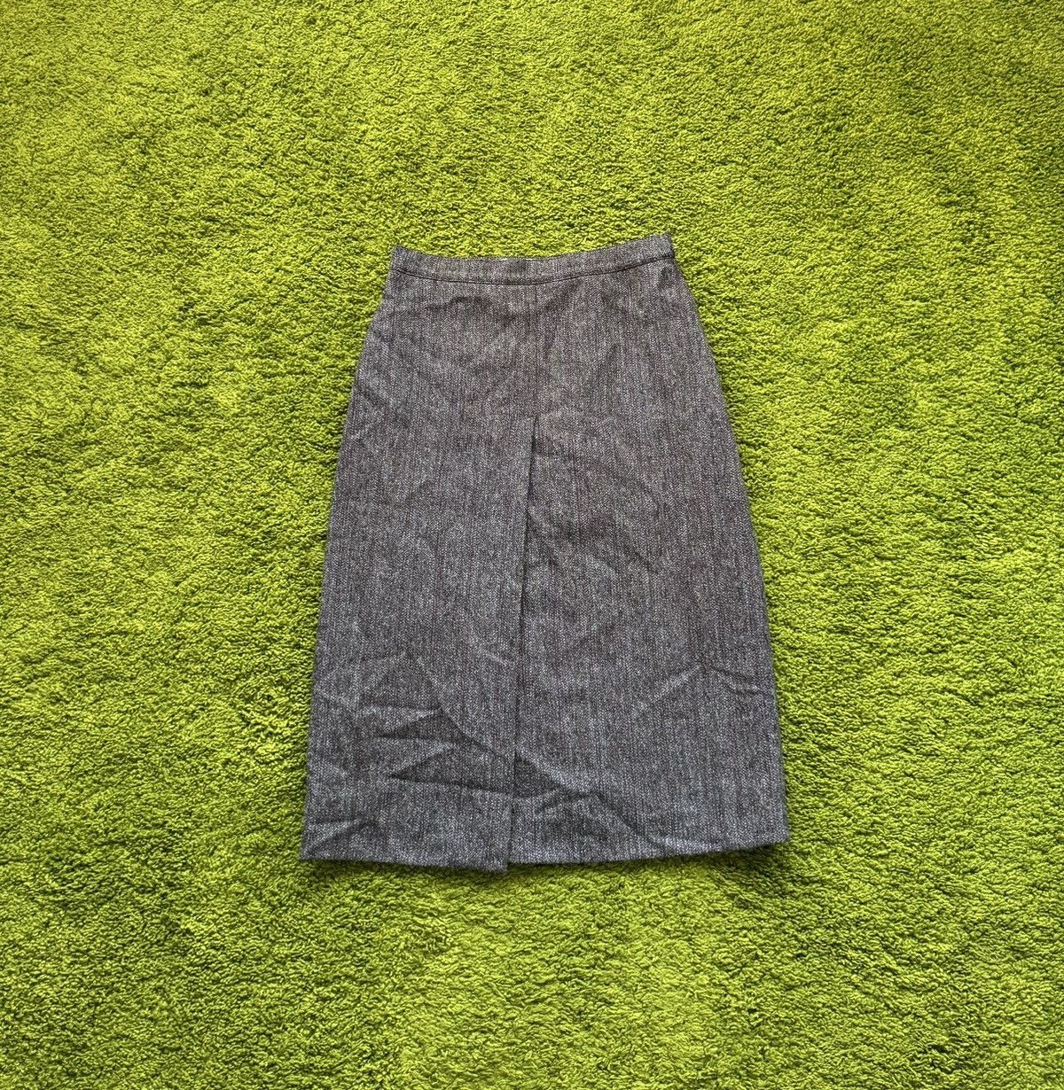 Max Mara × Weekend Max Mara Max Mara 90s vintage 100% wool tweed skirt Size 30" / US 8 / IT 44 - 1 Thumbnail