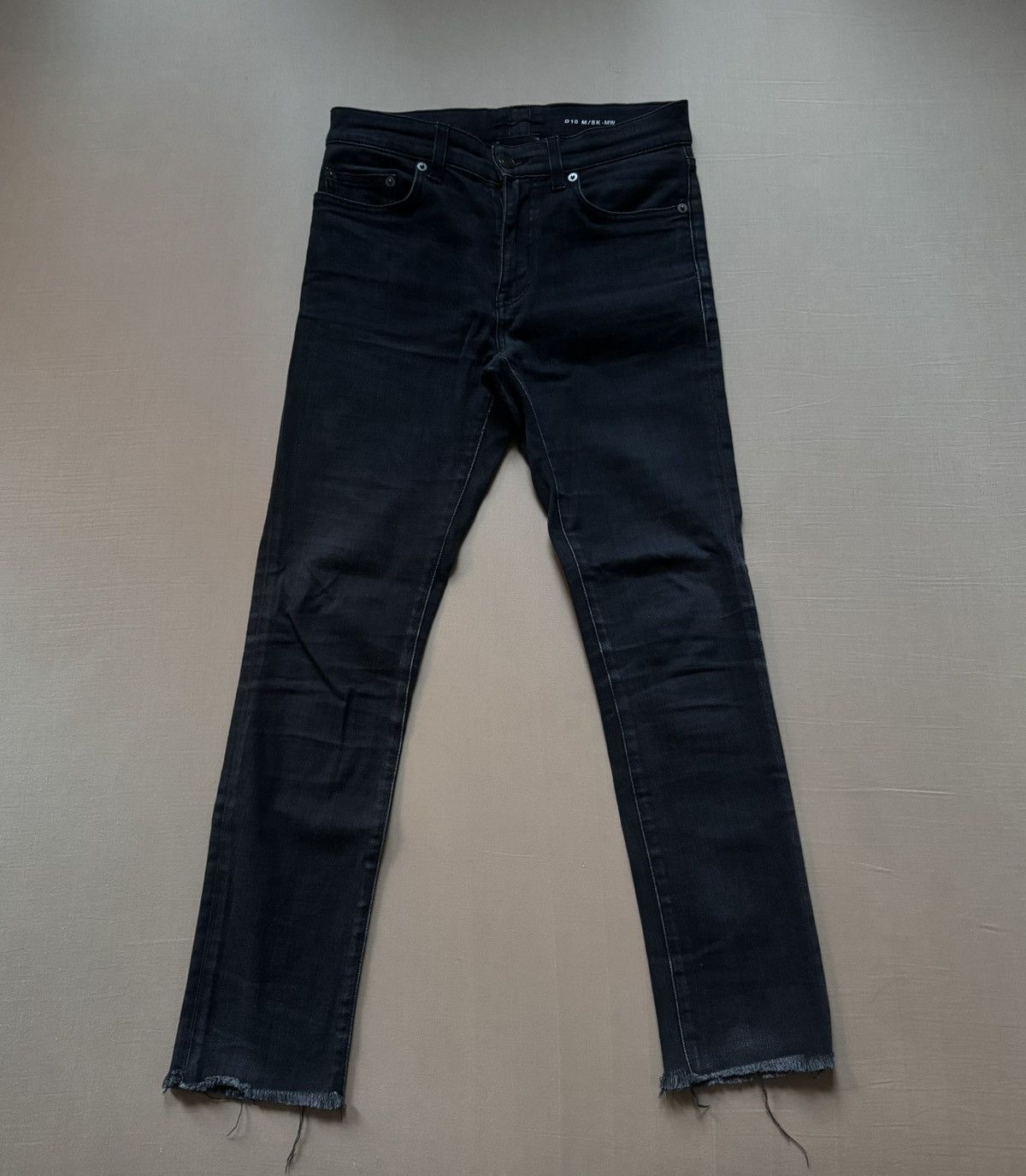 Saint Laurent Paris Saint Laurent Paris by Hedi Slimane D10 skinny jeans Size US 27 - 1 Thumbnail