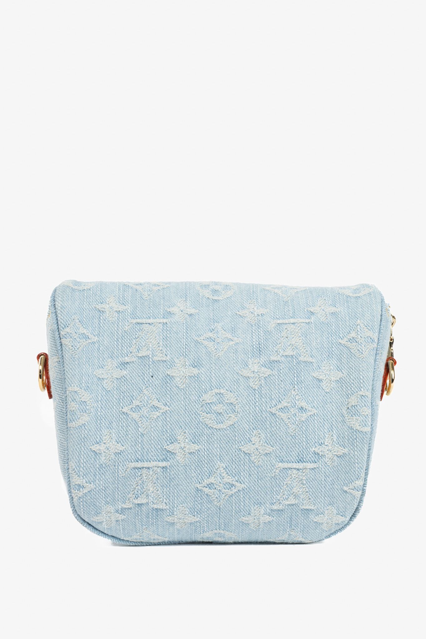 Louis Vuitton Louis Vuitton Sky Blue Monogram Denim Mini Bumbag Size ONE SIZE - 4 Thumbnail