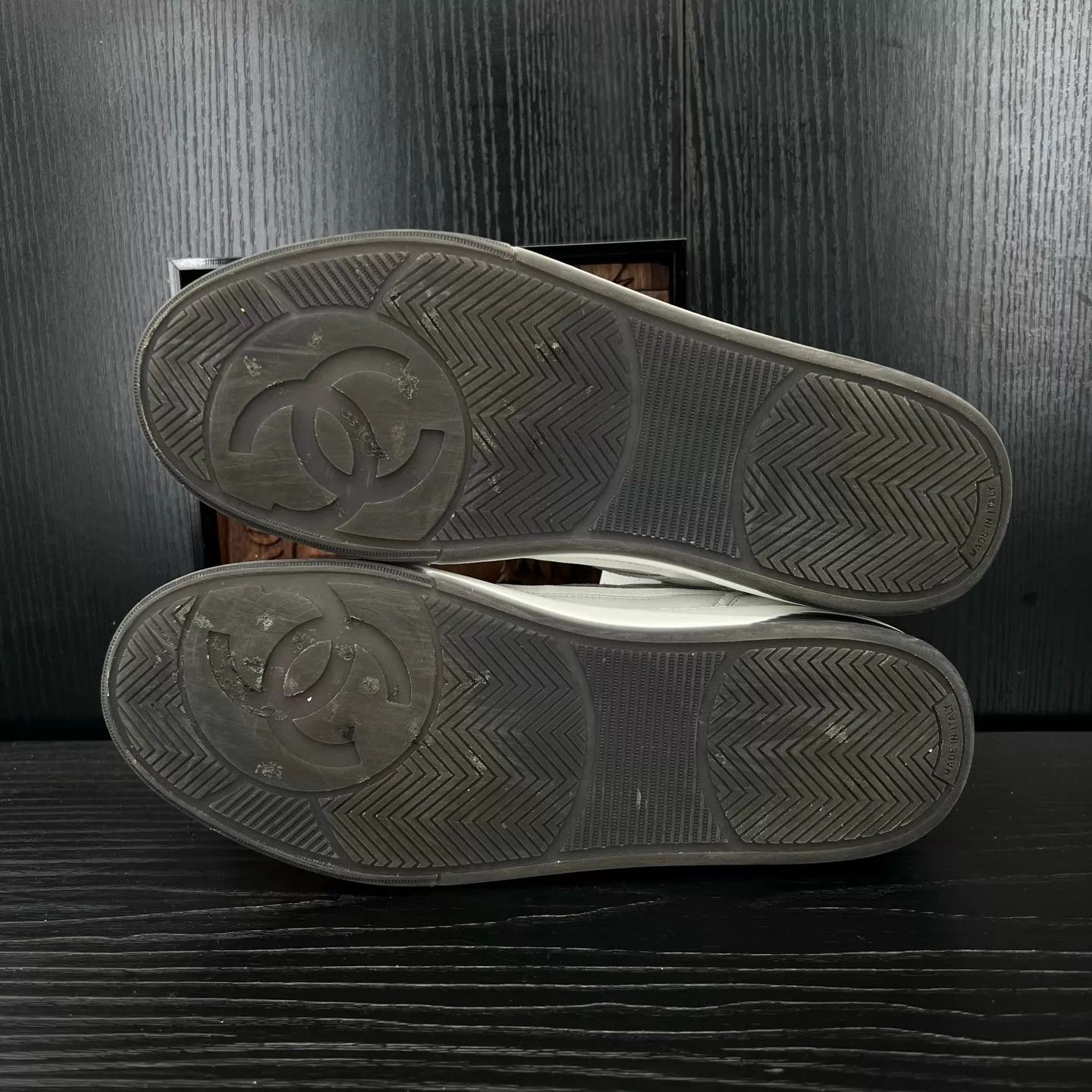 Chanel Chanel 24P White & Black Sneaker Men's Size 41 Size US 8 / EU 41 - 6 Thumbnail
