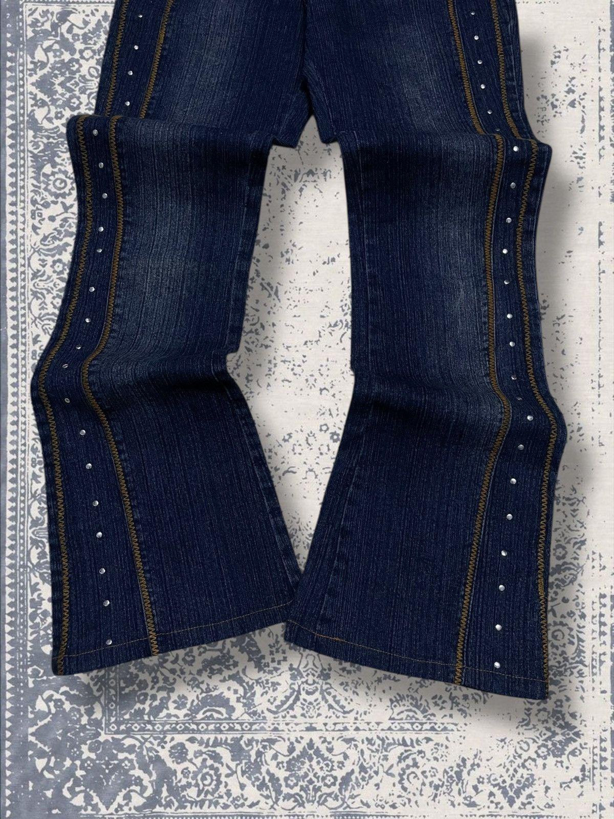 Designer × Japanese Brand × Vintage Vintage 1990s Japan Designer Haphazard Flared Studded Denim Size US 26 / EU 42 - 3 Thumbnail