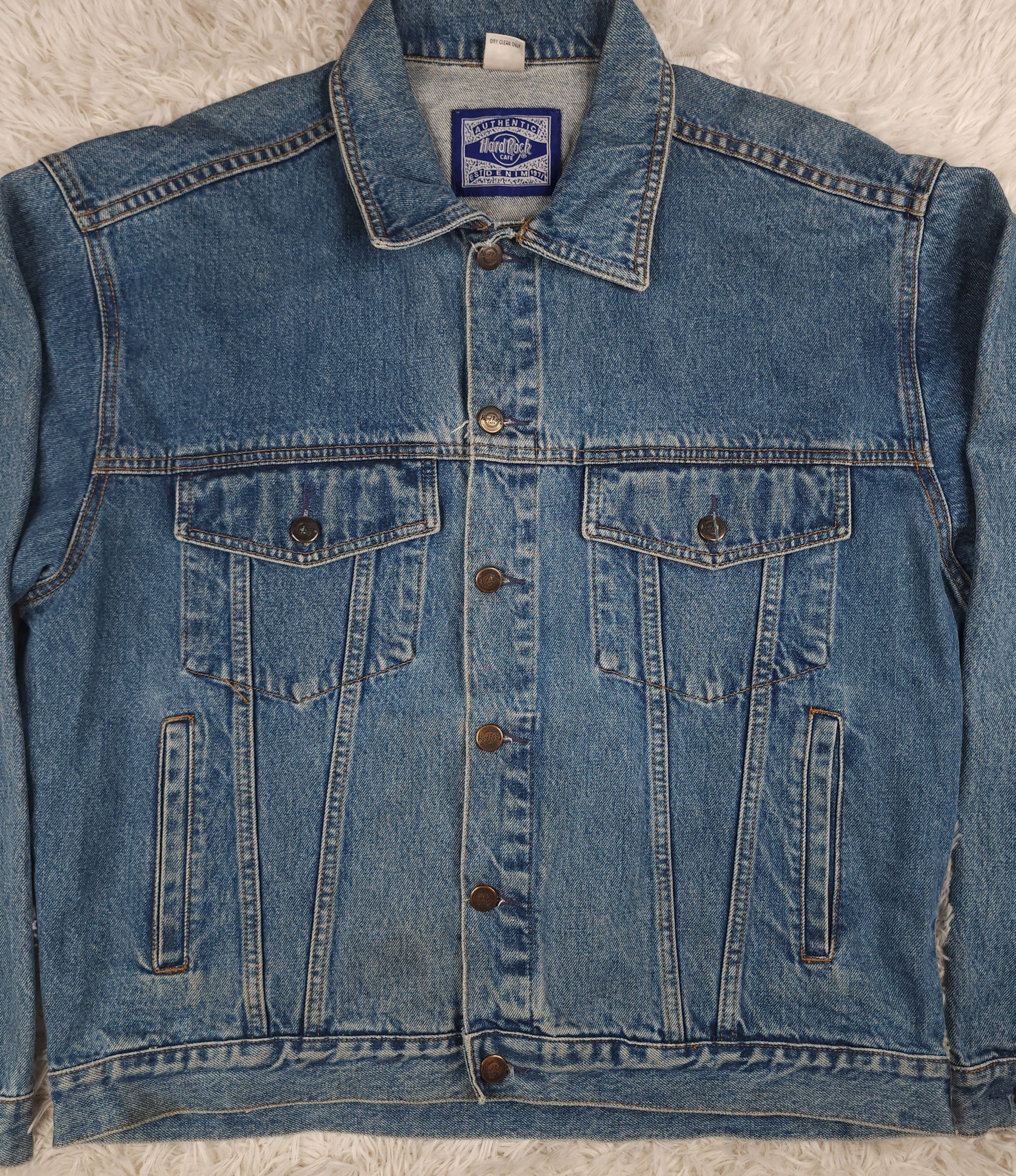 Hard Rock Cafe Vintage Hard Rock Cafe San Diego denim jacket Size L Size US L / EU 52-54 / 3 - 4 Thumbnail