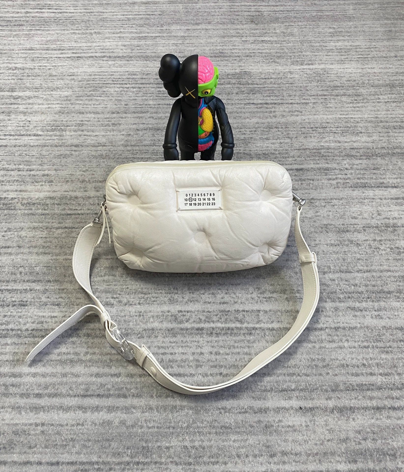 Maison Margiela Maison Margiela Glam Slam Bag White Cloud Lambskin Size ONE SIZE - 1 Thumbnail
